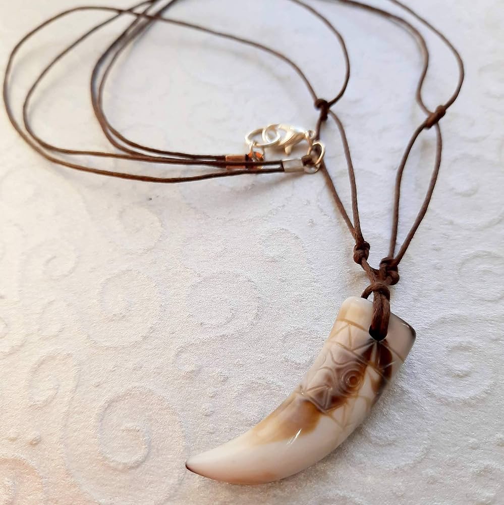 Discover more than 161 fake teeth necklace rausach.edu.vn