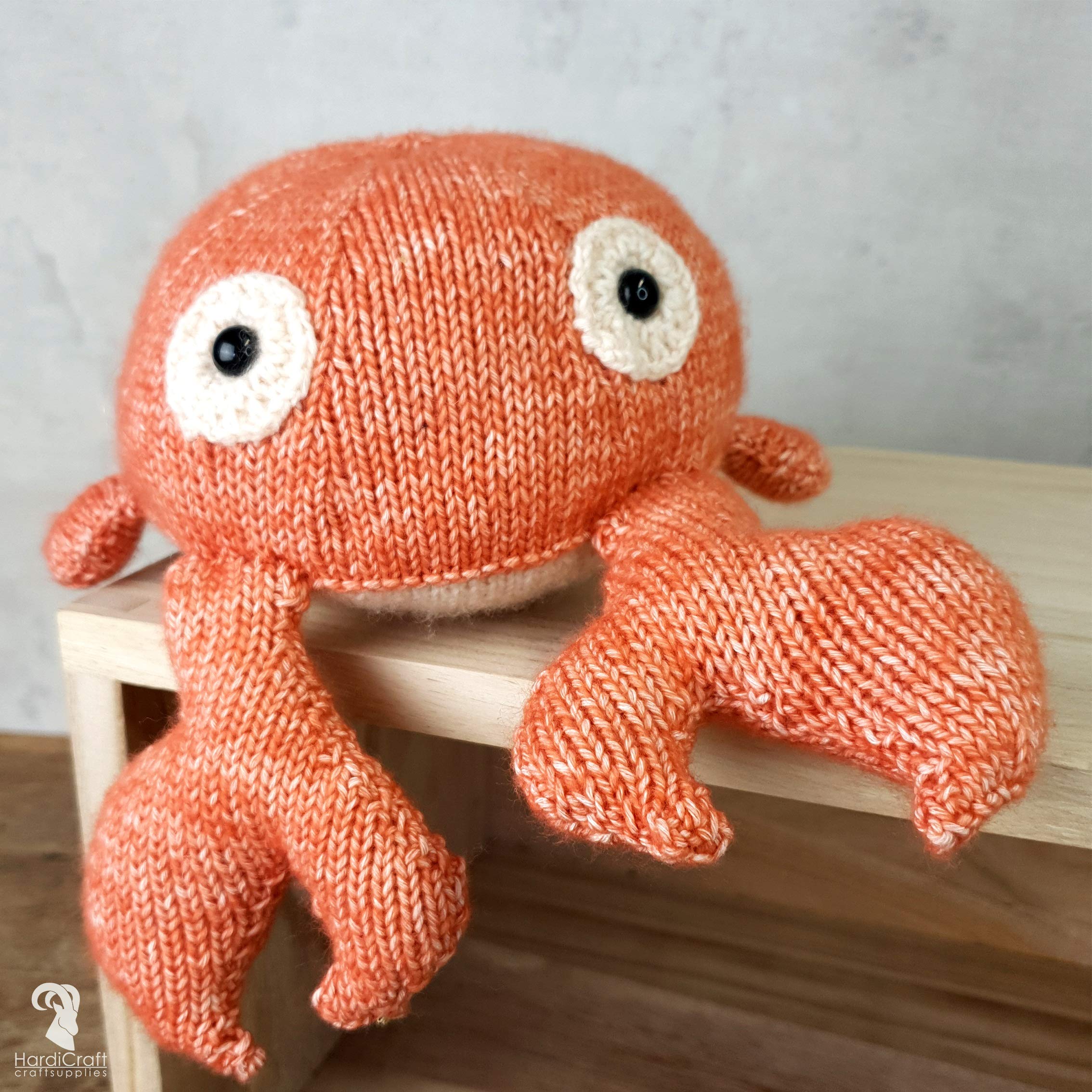 Knitting Kit for DIY with instructions and material for Karel Krabbe 25 cm, Orange,White - Image 2