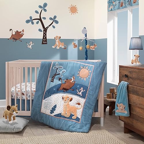 Lambs Ivy Lion King Adventure - Juego de ropa de cama de cuna de 3 piezas color azul Lambs Ivy Lion King Adventure - Juego de ropa de cama de cuna de 3 piezas color azul