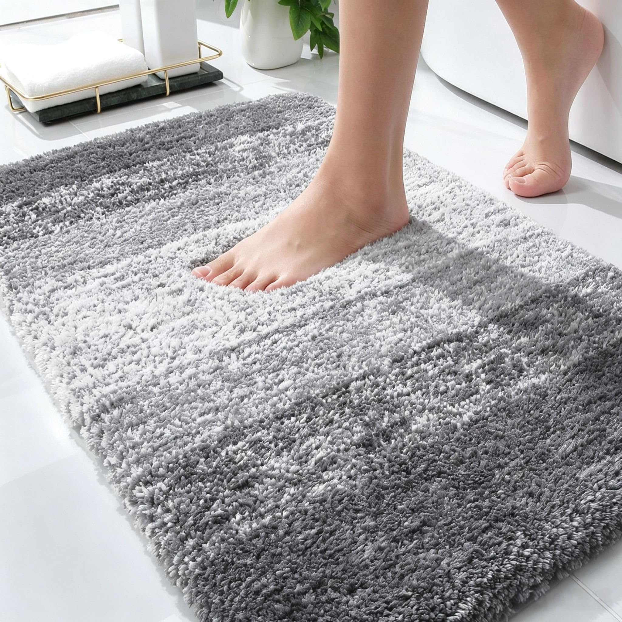 OLANLY Small Bathroom Rugs 24x16, Extra Soft Absorbent Microfiber Bath Rugs