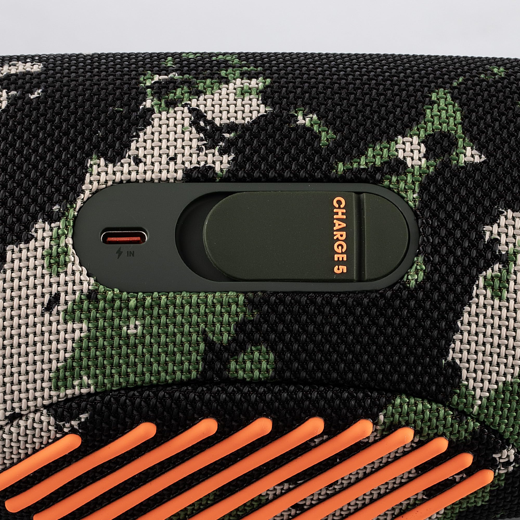 Amazon.com: JBL Charge 5 Wireless Bluetooth Speaker (Squad