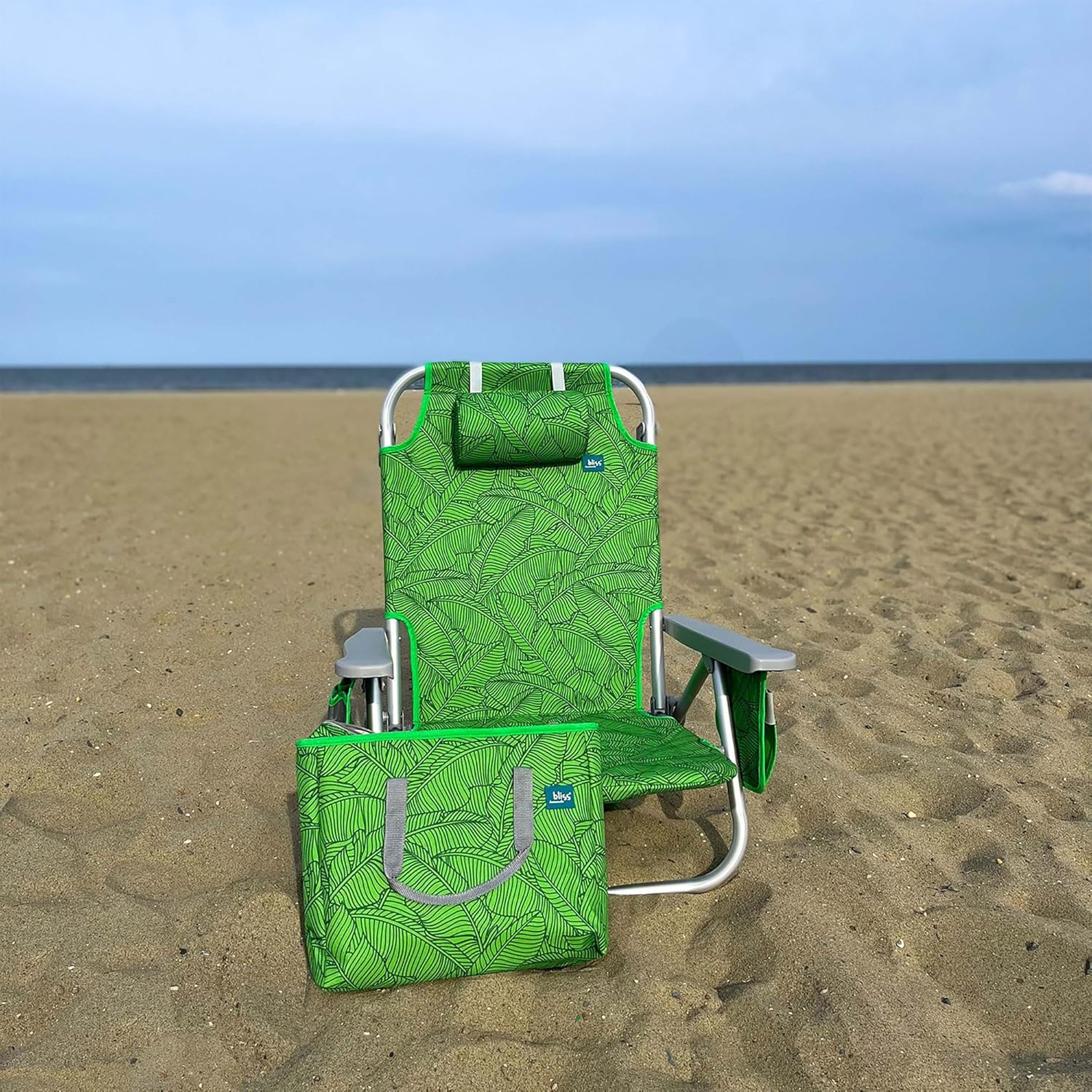 Bliss Hammocks Folding Beach Chair Recliner with 8 Reclining Positions and Detachable Cooler Bag, Banana Leaves