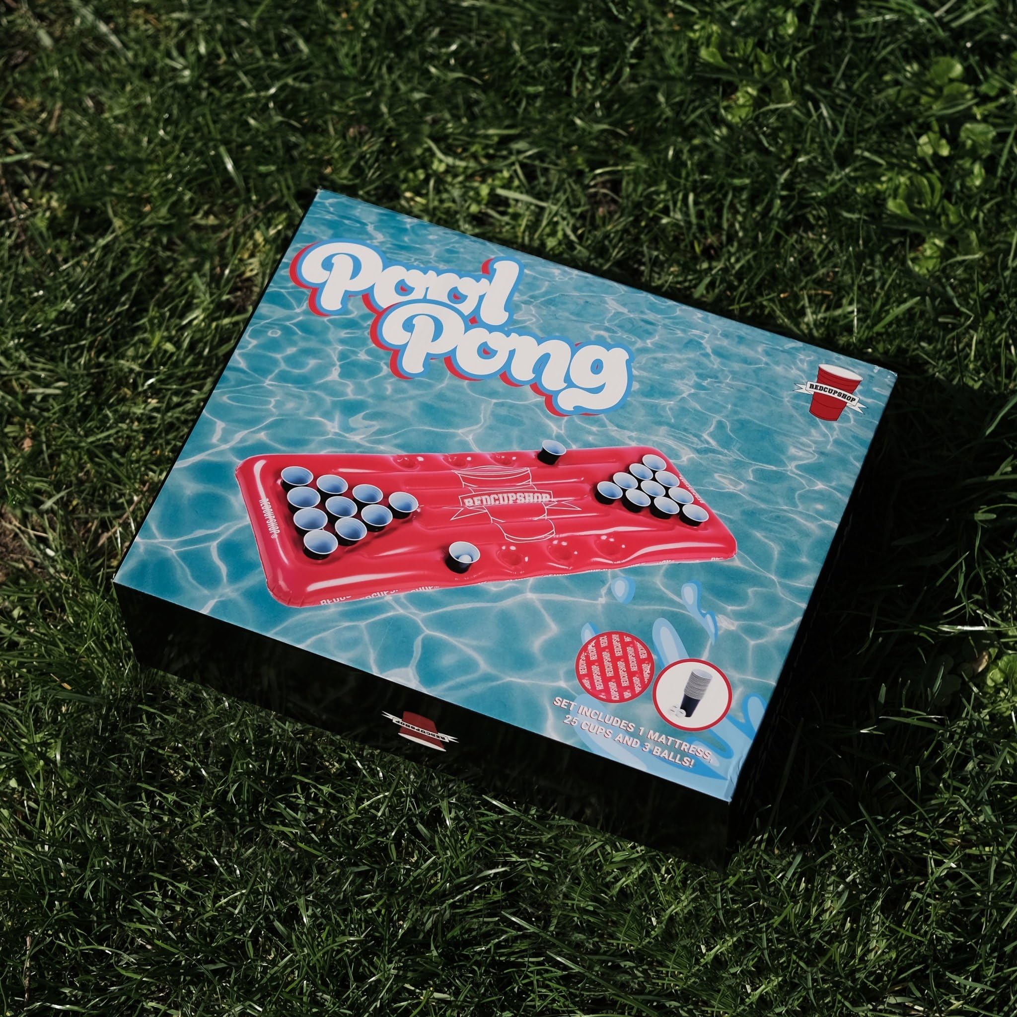 XXL Pool Pong Luftmatratze | Set inkl. 25 Becher & 3 Bälle | Große 175 x 75 cm Pool Matratze | Cooles Sommer Geschenk