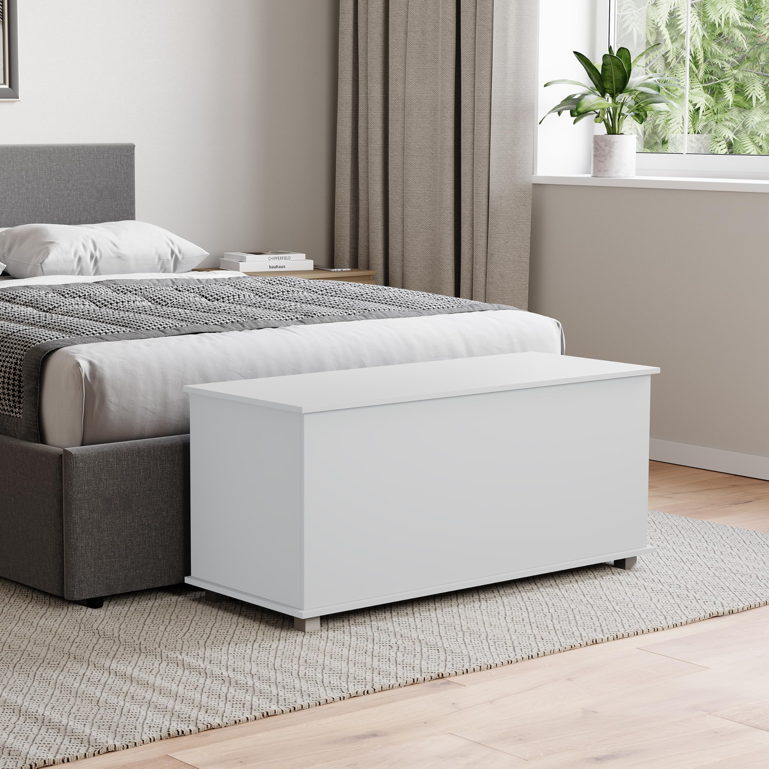 Vida Designs Leon Storage Ottoman, Wooden Chest with Lid, Seat, Stool, Window Bench, Blankets, Bedding, Toy Box, Footstool, White