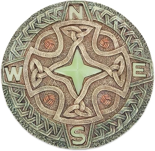 Bits and Pieces - Piedra decorativa de brújula celta que brilla en la oscuridad de 10" (25,5 cm) - Decoración de patio - Hermosa piedra de