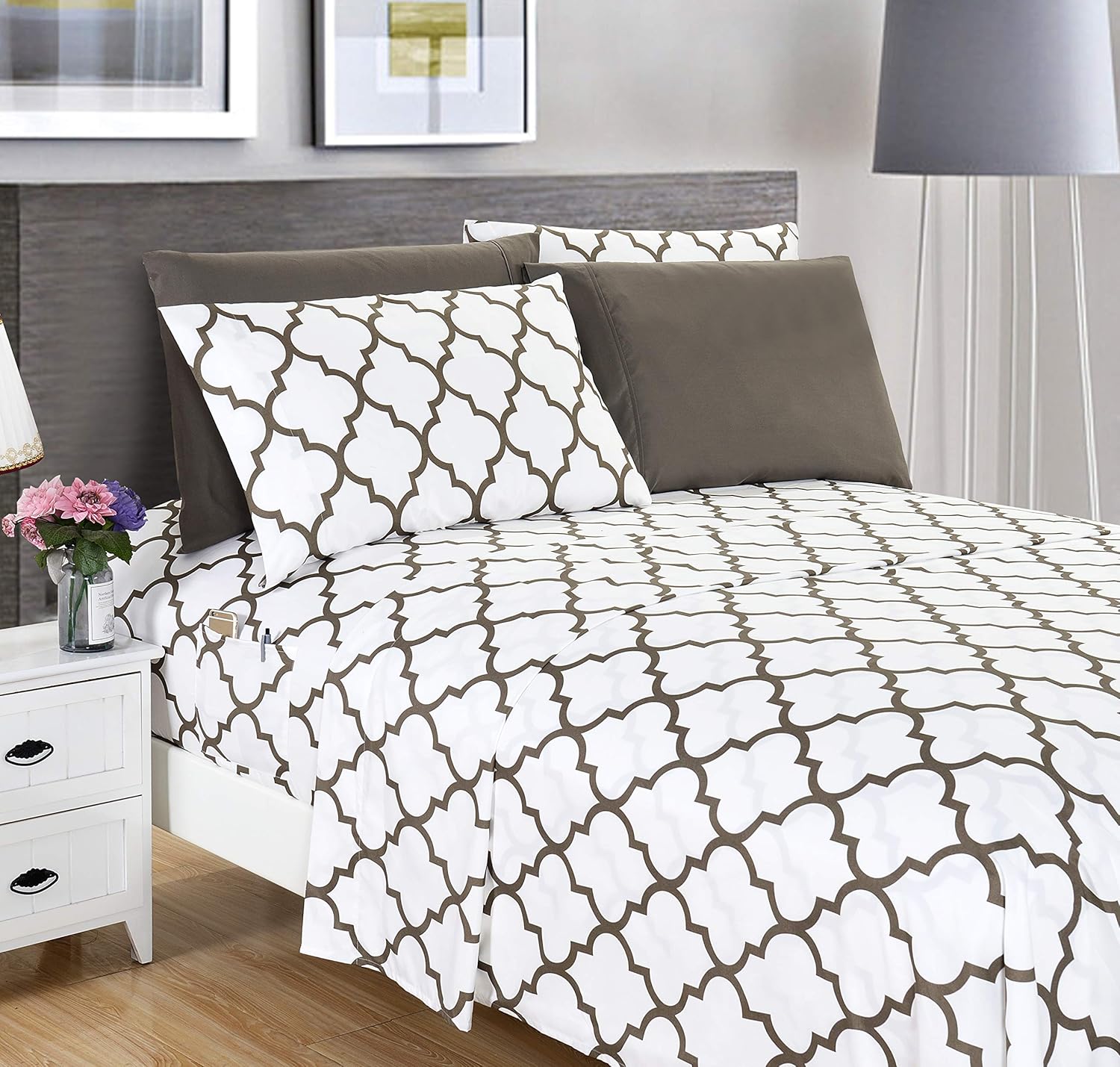 Elegant Comfort 6-Piece Quatrefoil Printed Deep Pocket Bed Sheet Set, Luxurious Silky 1500 Thread Count Bed Sheet Set Ultra Soft Wrinkle Resistant Bedding Set, Full, White