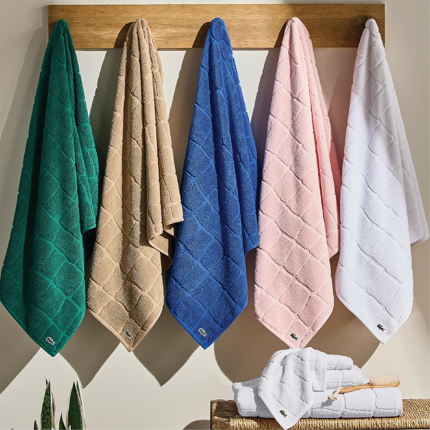 Lacoste Croc Scale 100% Cotton Towels – Highly Absorbent & Quick Drying, Premium Super Soft Bath Towel, Bathroom Essential, Gift for All Occasions, Machine Washable, Light Pink, 30" x 56" Bath Towel