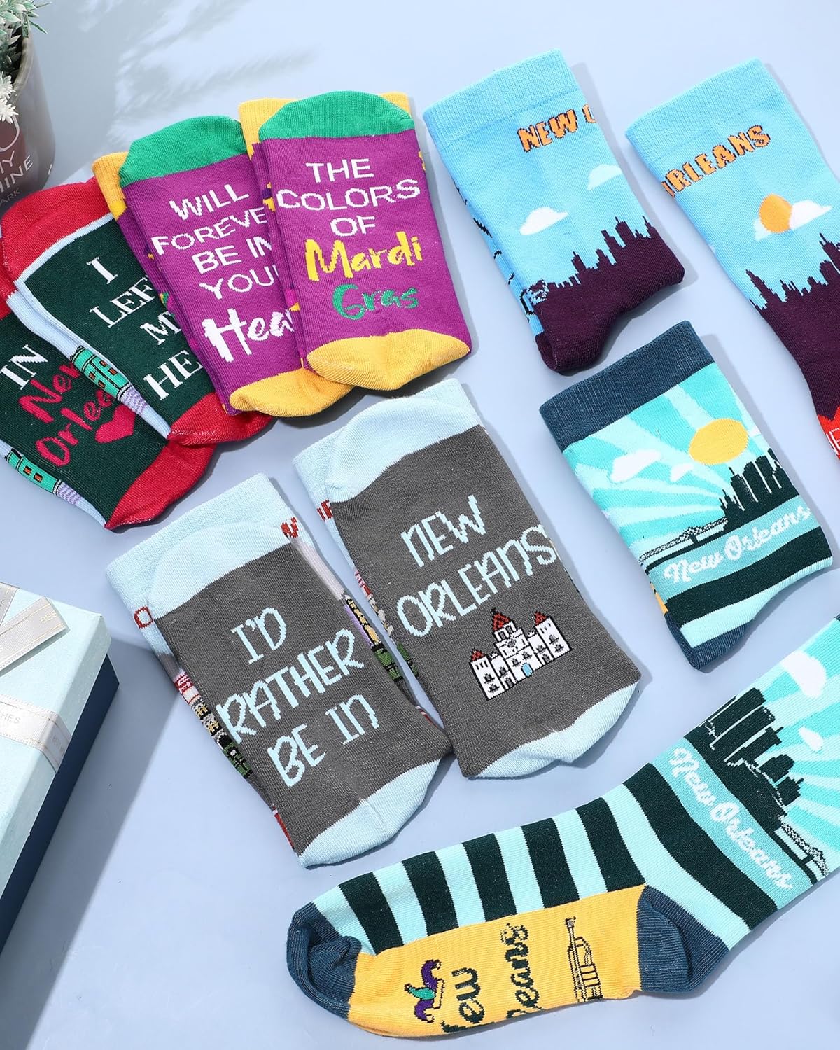 Geyoga 5 Pcs City Travel Souvenirs Socks Christmas Novelty Souvenirs Gifts Texas Italy New Orleans Socks for Christmas - Image 4
