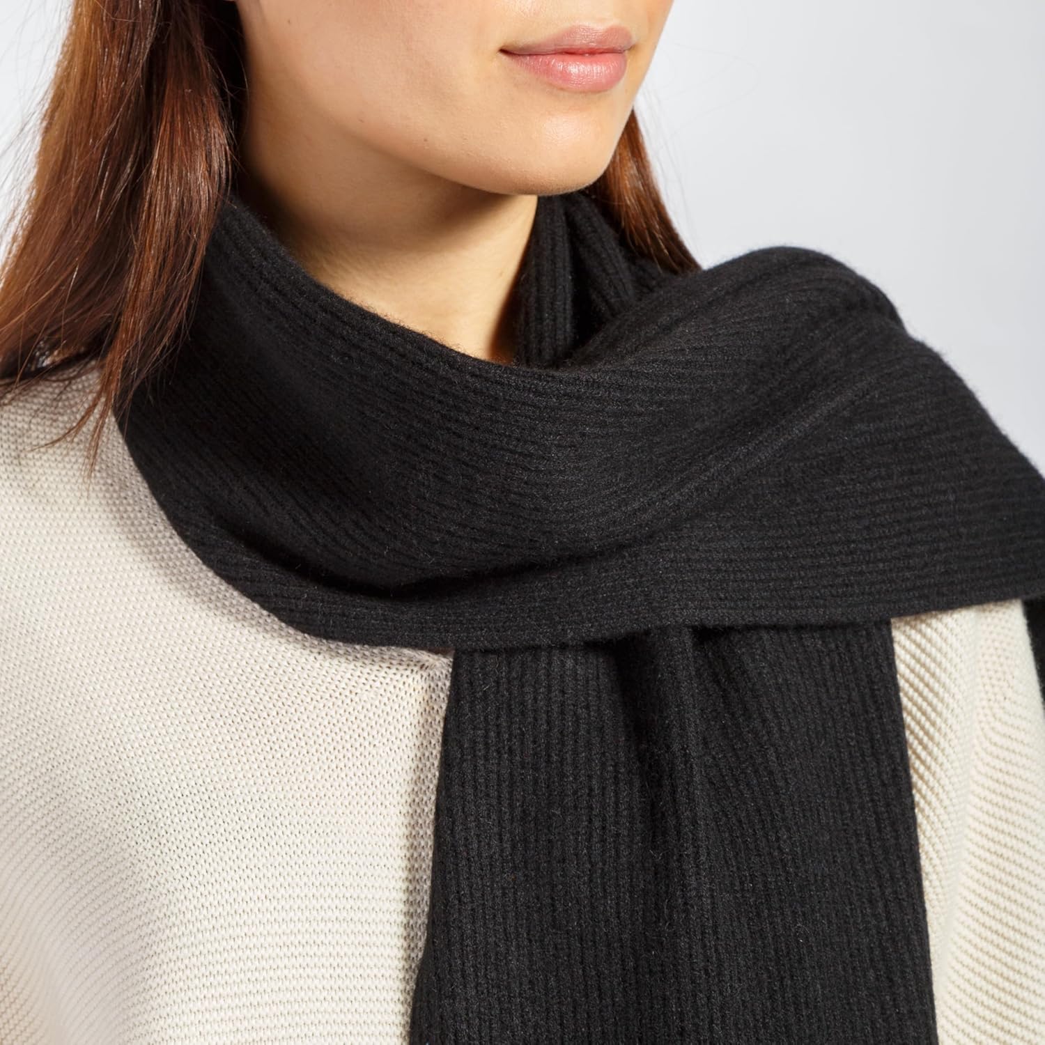 Fishers Finery Women's 100% Cashmere Ribbed Knit Winter Scarf | Black Label Box - Image 2