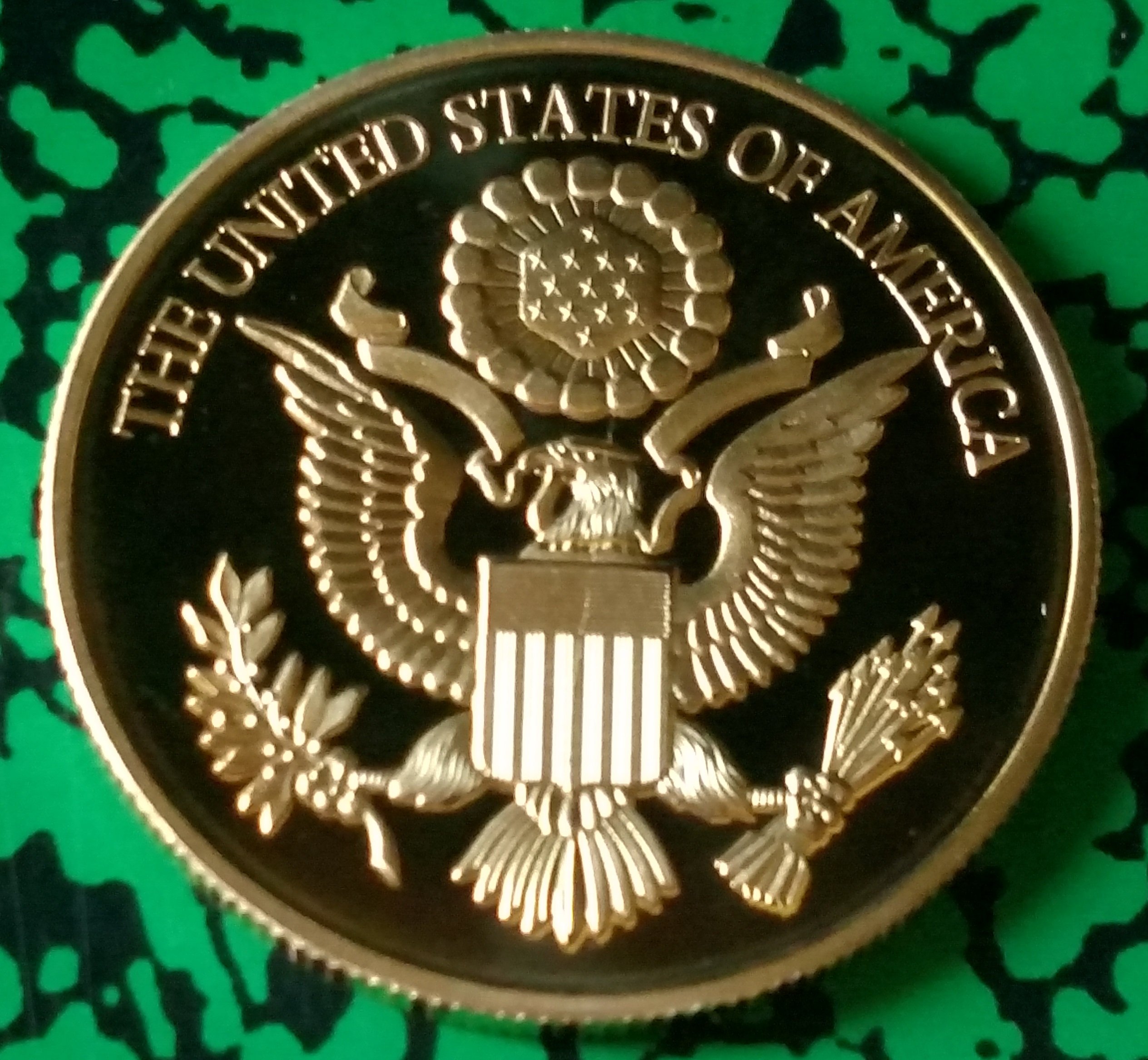 USA In God We Trust Gold Plated Challenge Art Coin