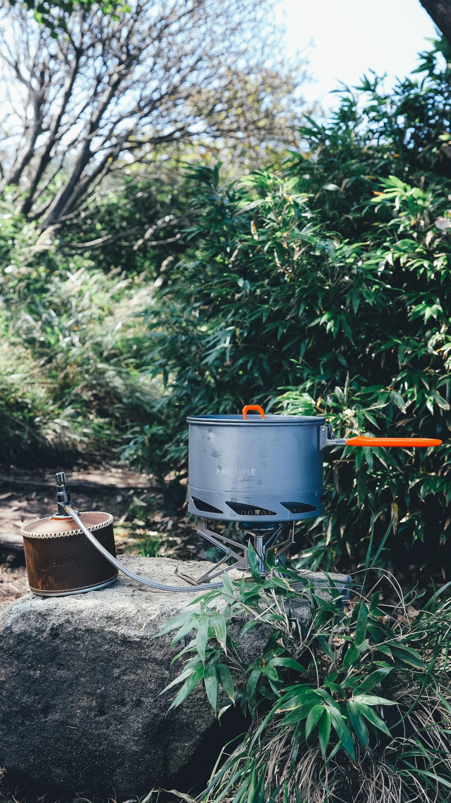 Fire-Maple Kit de Casserole Camping Batterie de Cuisine Compact Design Imbriqué Échangeur de Chaleur Marmite Aluminium,Bouilloire et Poêle Antiadhésive Idéale pour Pêche,Pique-Nique et Camping