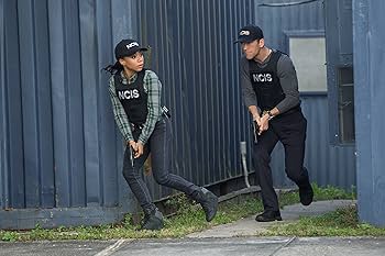 (未使用･未開封品)　NCIS:ニューオーリンズ シーズン3  DVD-BOX Part2(6枚組) bt0tq1u Amazon.co.jp: NCIS:ニューオーリンズ シーズン3 DVD-BOX Part2