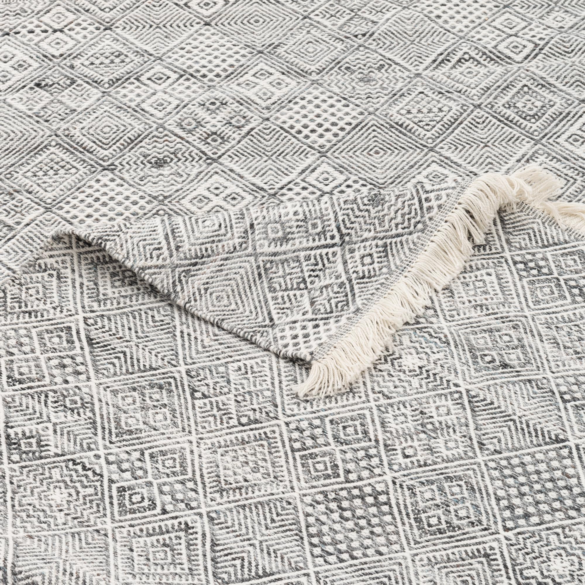 Tapis Durable Tapis de Passage Kelim Fina Anthracite Tendance 100% Pet en 3 Tailles