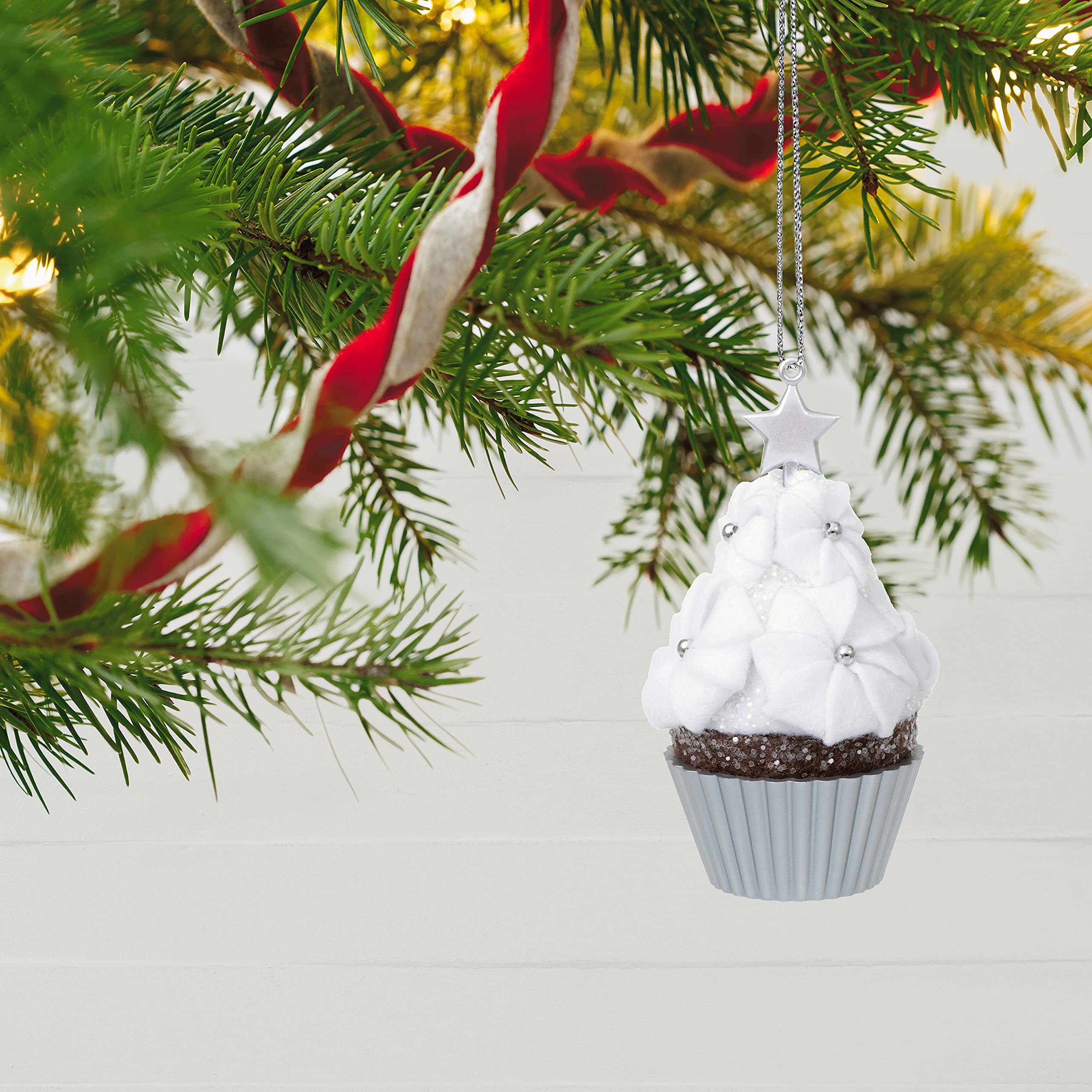 Hallmark Keepsake Décoration de Noël 2021 - Cupcakes de Noël - Bonbons étoiles