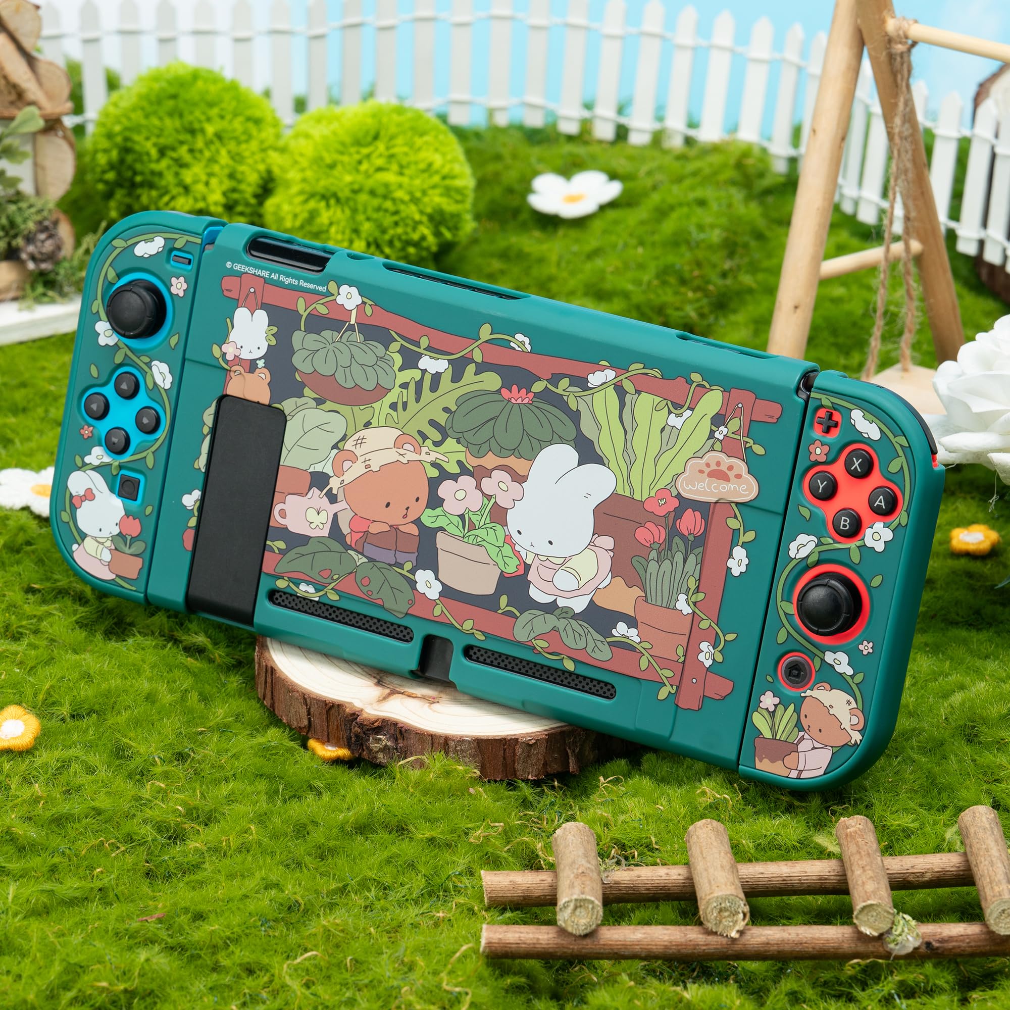 GeekShare Custodia protettiva compatibile con Switch - Custodia antiurto e antigraffio per Switch - Bunny Garden