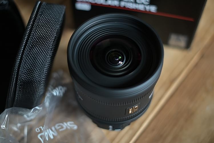 シグマ 4.5mm F2.8 魚眼レンズ ニコン用