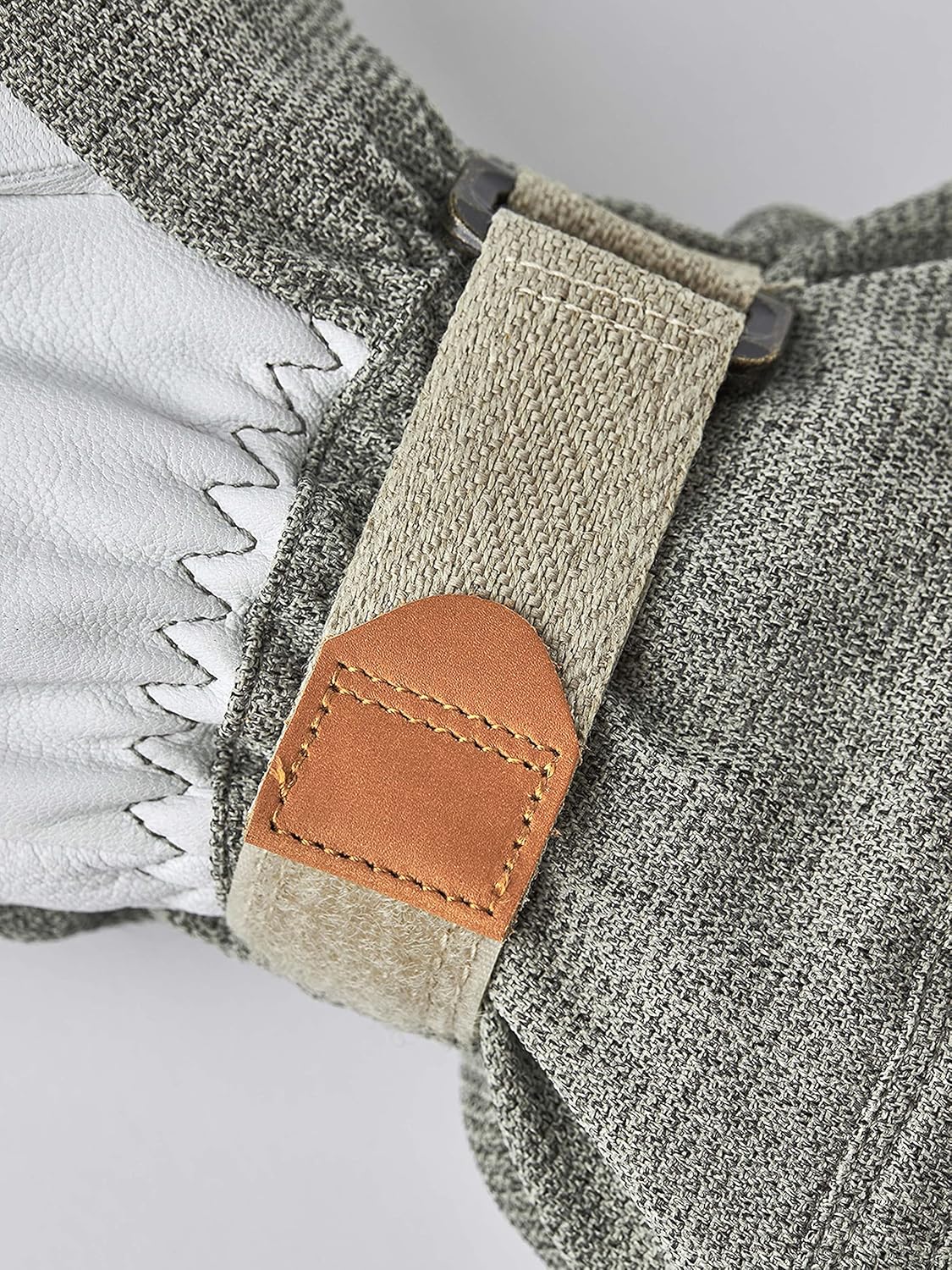 Hestra Army Leather Patrol Gauntlet - Classic Leather Snow Glove for The Mountains : Sports & Outdoors