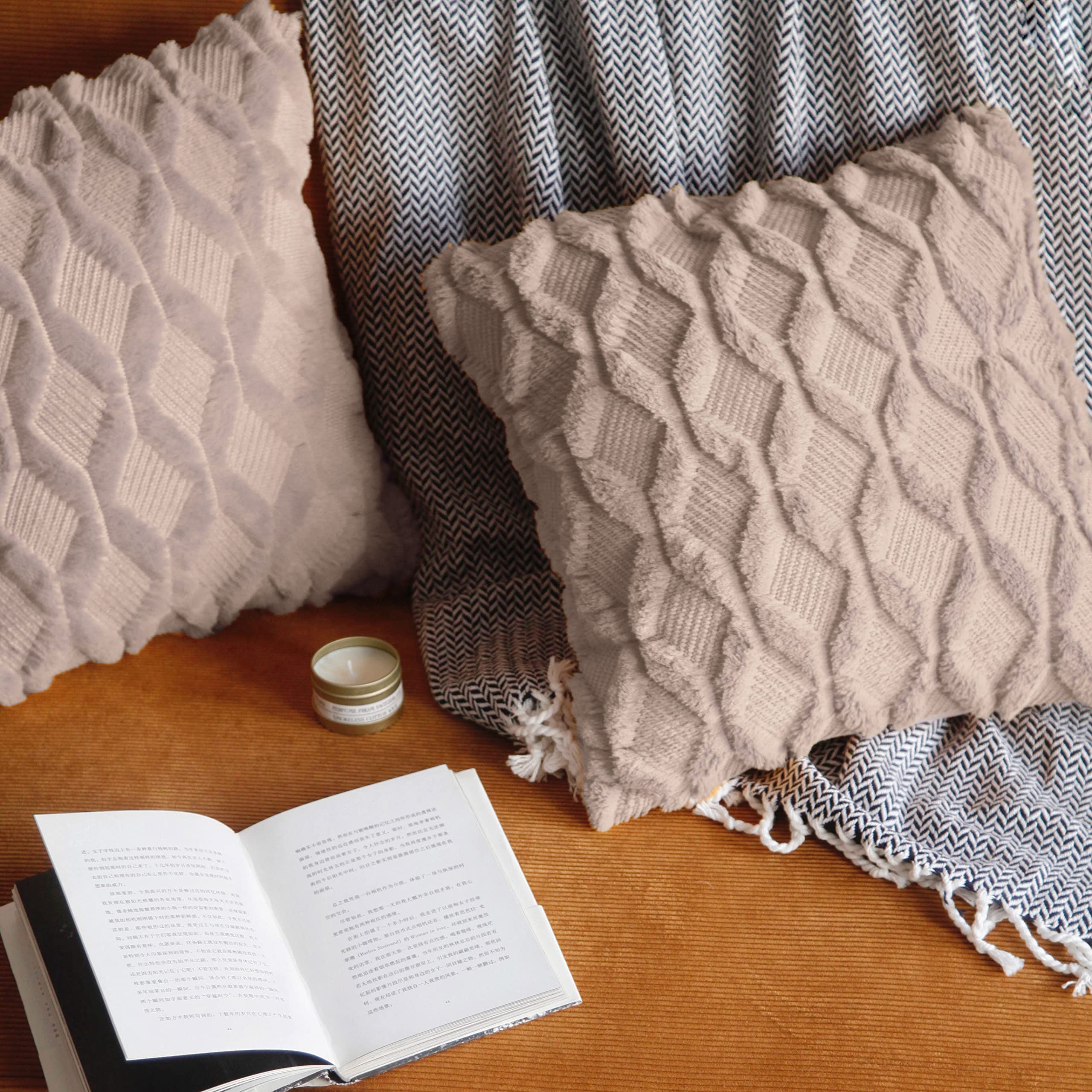 Pagnanno. Brown Set Of 4 Soft Velvet Cushion Covers 45X45cm(18X18 Inches) Fluff Throw Pillowcases Square Cushion Covers For Chairs,Living Room,Bedroom With Invisible Zipper (18"X18" (Pack Of 4), )
