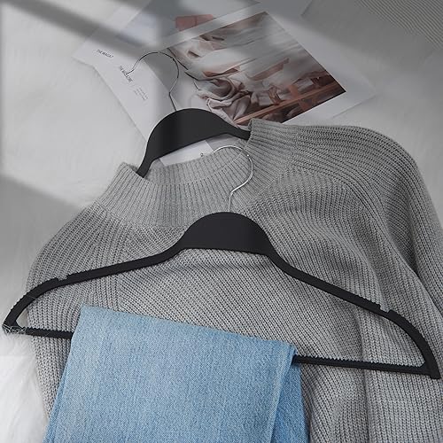 Miniatura 2 de ELONG HOME Perchas con revestimiento de goma antideslizante, paquete de 20 perchas duraderas que ahorran espacio con gancho de metal fuerte, diseño