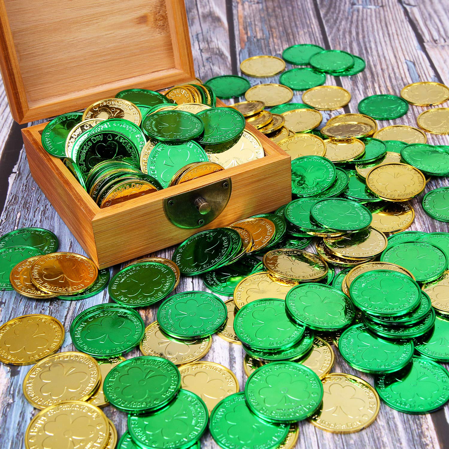 Snapklik.com : 240 Lucky Plastic St Patricks Day Coins Green And Gold ...