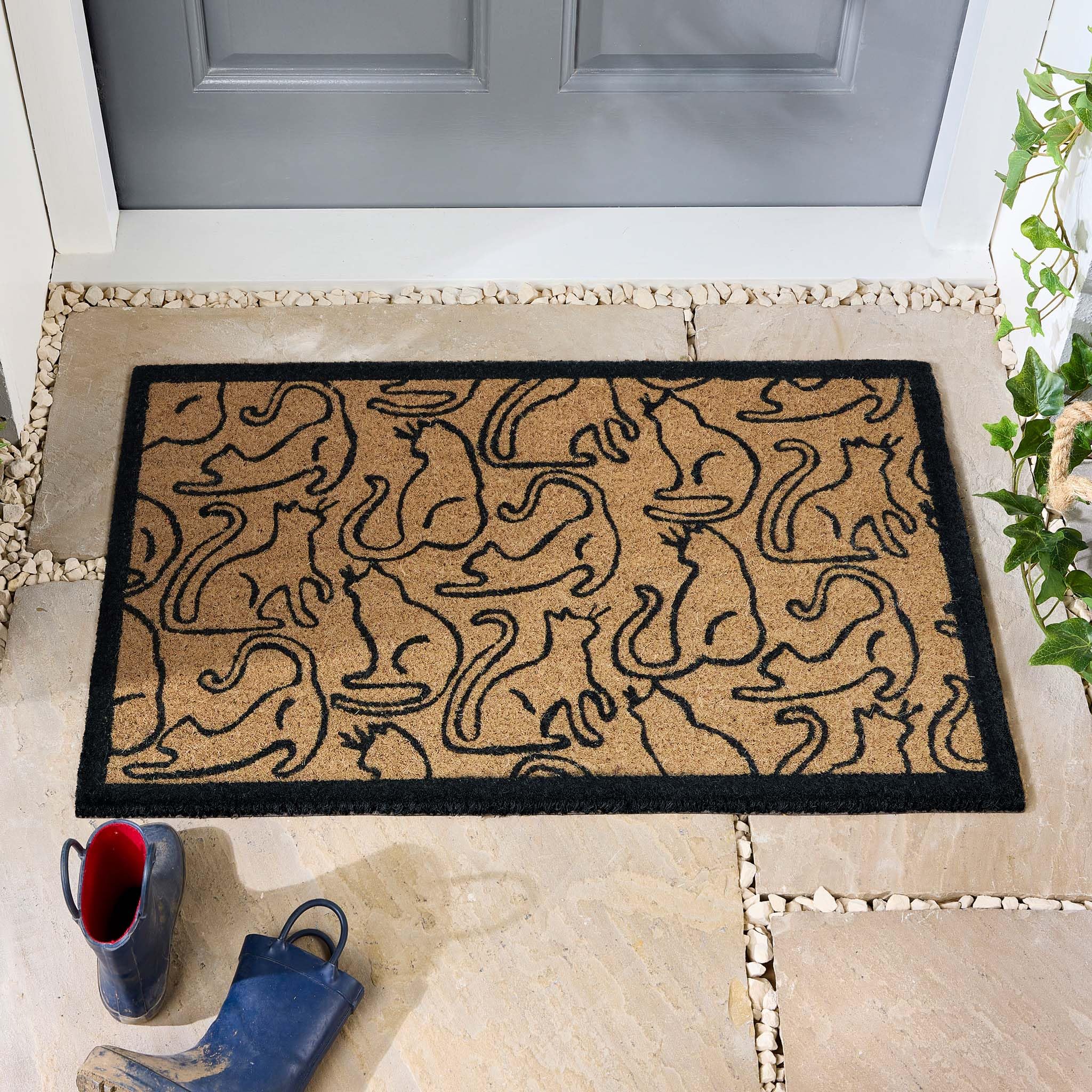 Coir Door Mat for Doorway, Home Entry, Balcony, Garden, Dirt Trapper Entrance Indoor Outdoor Non-Slip Absorbent Welcome Mat Natural Doormat in 45 x 75 cm (Outline Cats)