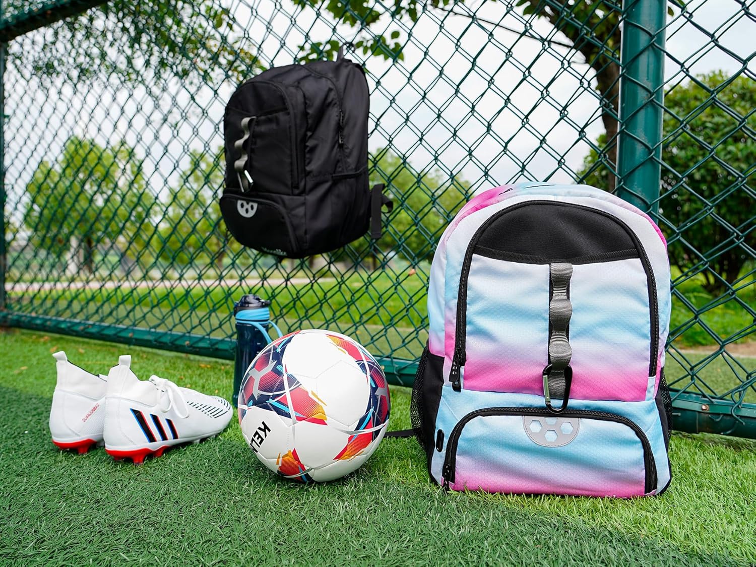 Youth Soccer Bag, Soccer Backpack for Football Volleyball Basketball, Backpack with Ball Compartment and Ball Holder