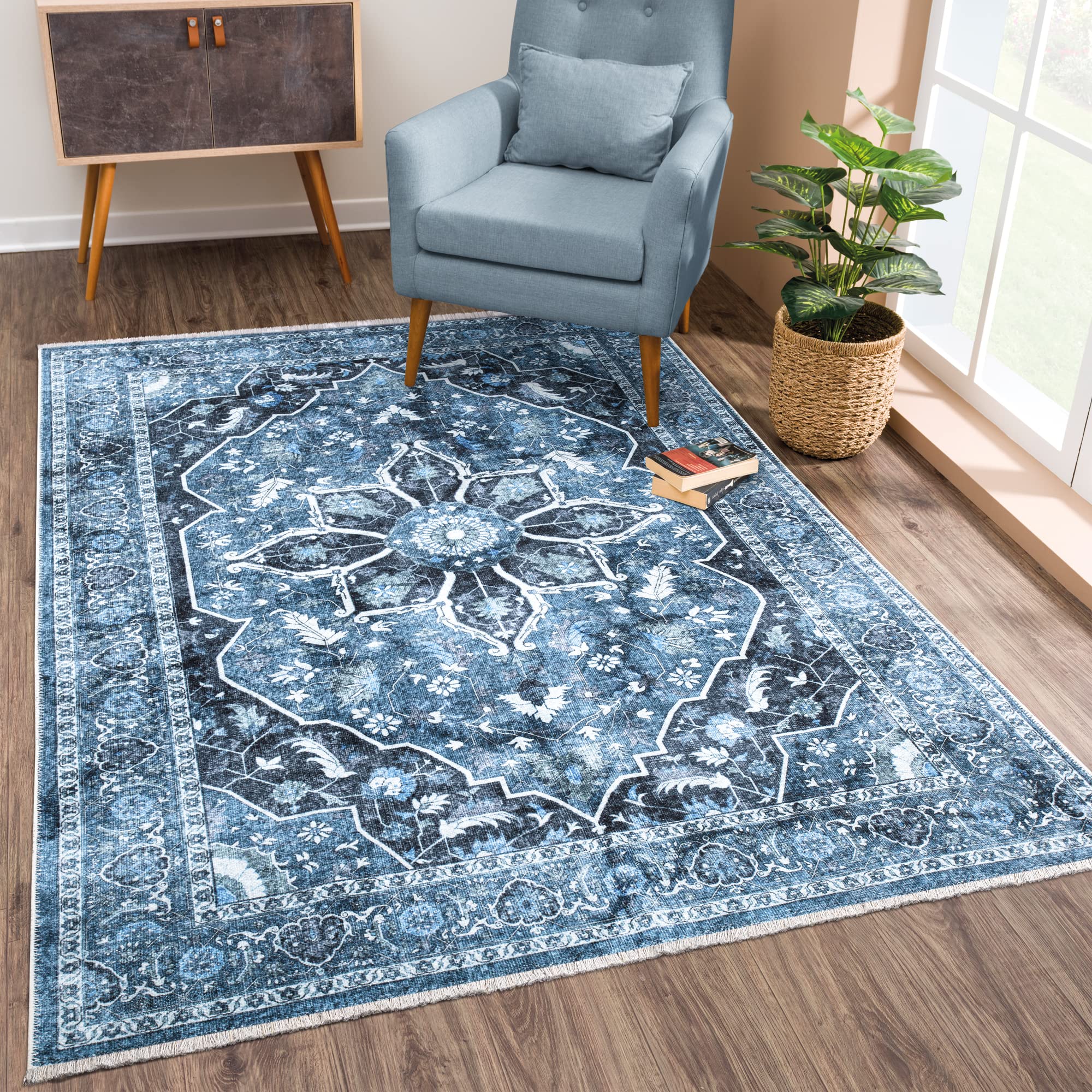 Tappeto Runner Lavabile Antiscivolo Bloom Rugs Caria - Blu Navy Motivo Persiano 2'6 X 7' (2,1 M)