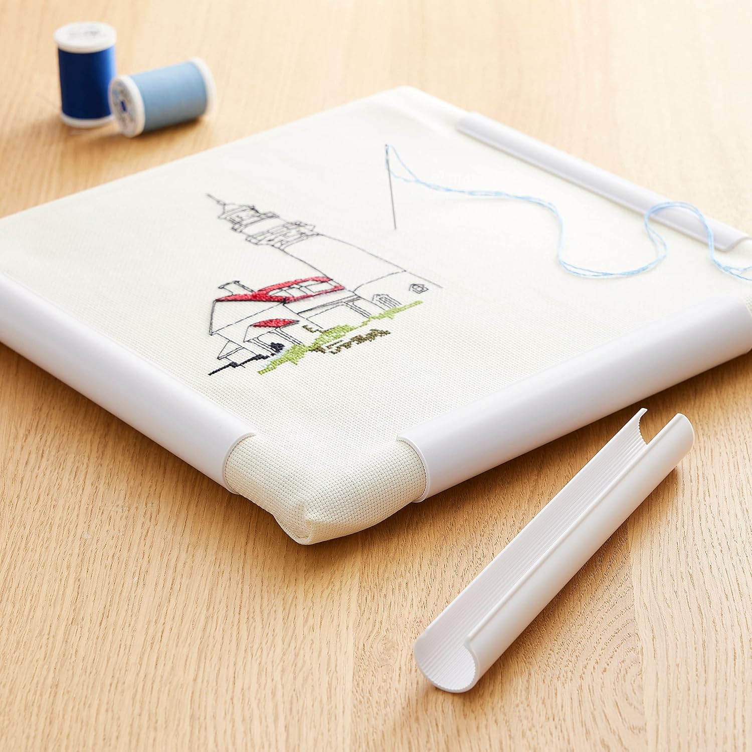 Loops & Threads™ Plastic Snap Frame