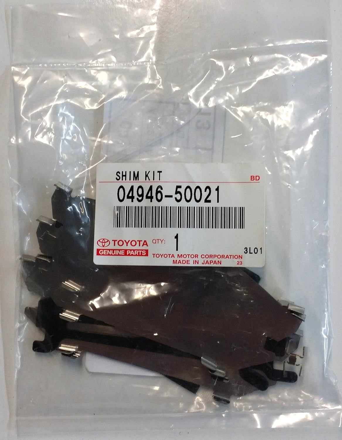 Toyota Genuine Parts 04946-50021 Brake Shim Kit