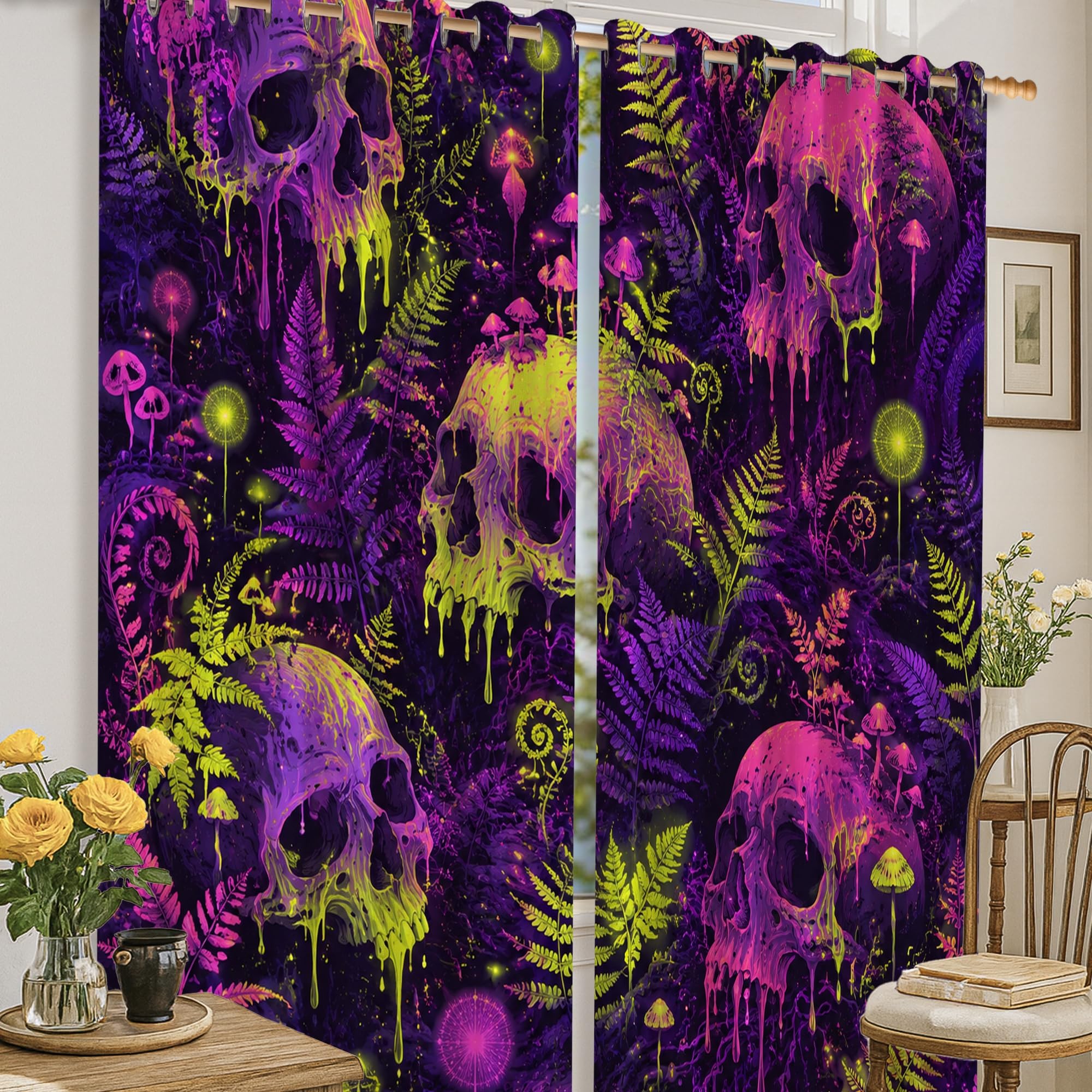 Rideaux occultants haut de gamme motif gothique éclectique et finitions soignées violet