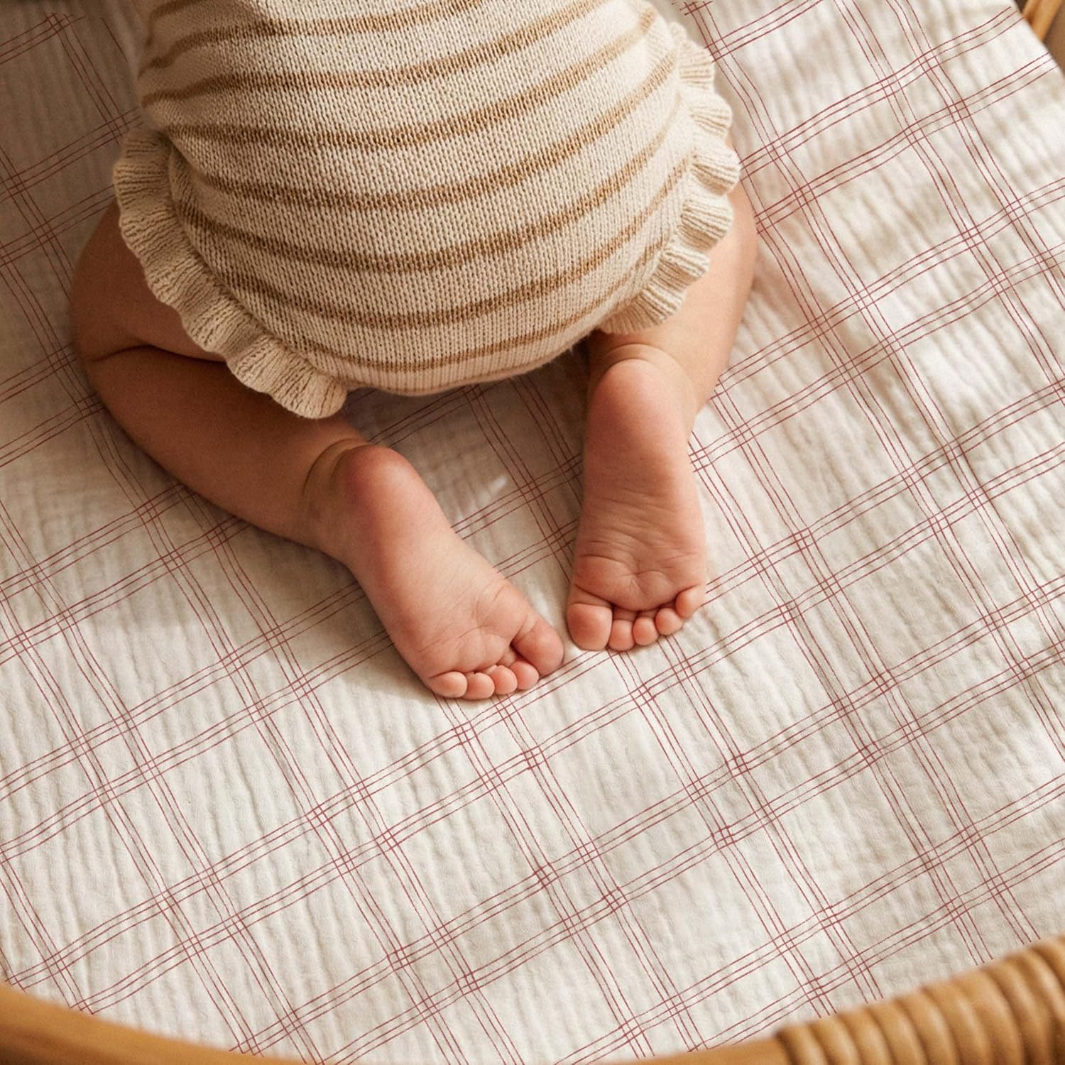 Gllquen Baby 3-Pack Muslin Cotton Bassinet Sheets, 33"x20" Fitted Crib Sheets for Bedside Sleeper & Travel Crib, Oeko-TEX Certified Soft Breathable Sheets, Easy On/Off (Bear's Dreamland)