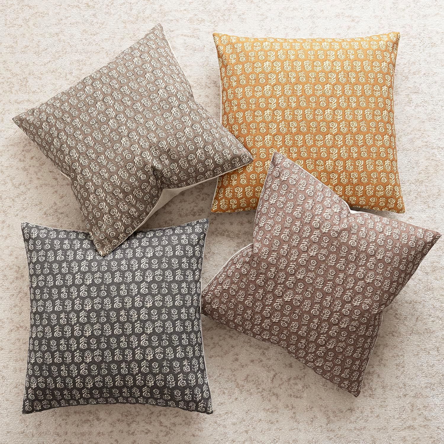 Foindtower Set of 2 Decorative Neutral Floral Print Throw Pillow Covers Vintage Accent Farmhouse Cushion Cover Boho Home Decor For Sofa Couch Chair Bedroom Living Room Outdoor,20×20 Inch,Golden Orange