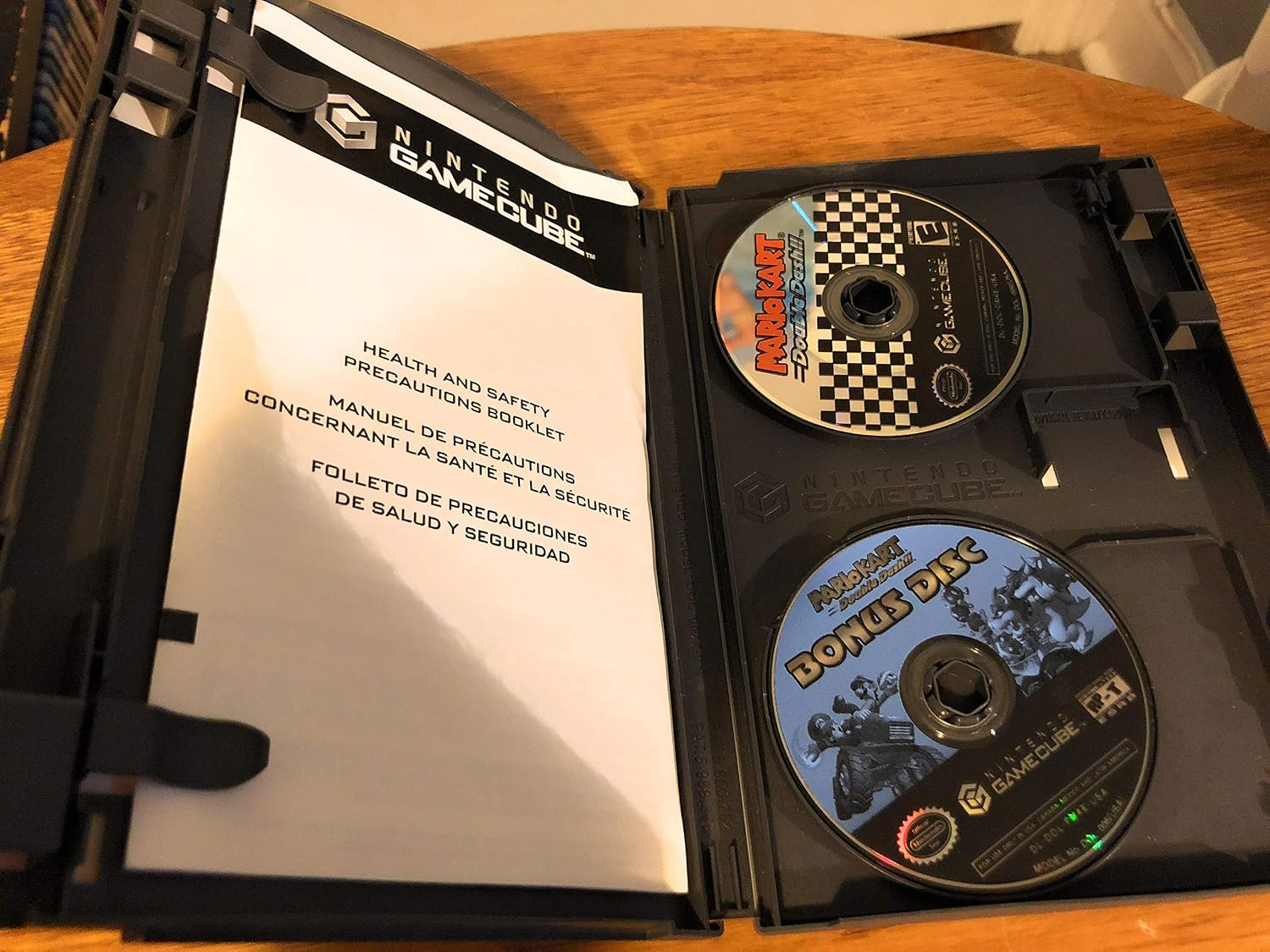 Mario Kart: Double Dash!! With Bonus Disc - (GC) GameCube [Pre-Owned]