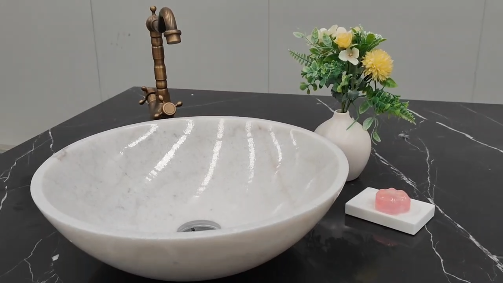 シーサー　Shan Stone Ware 71vuenbZmLL._UF894,1000_QL80_.jpg