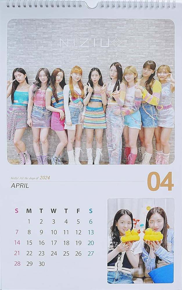 Amazon | NiziU ニジュー グッズ 大判 壁掛け カレンダー 2024年