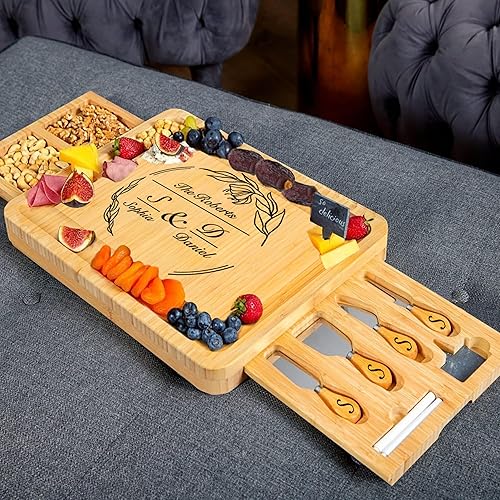 Miniatura 40 de RoyalHouse Juego único de tabla de queso de bambú y cuchillos con 2 cajones deslizables para cubiertos, juego de tablas de charcutería, regalos