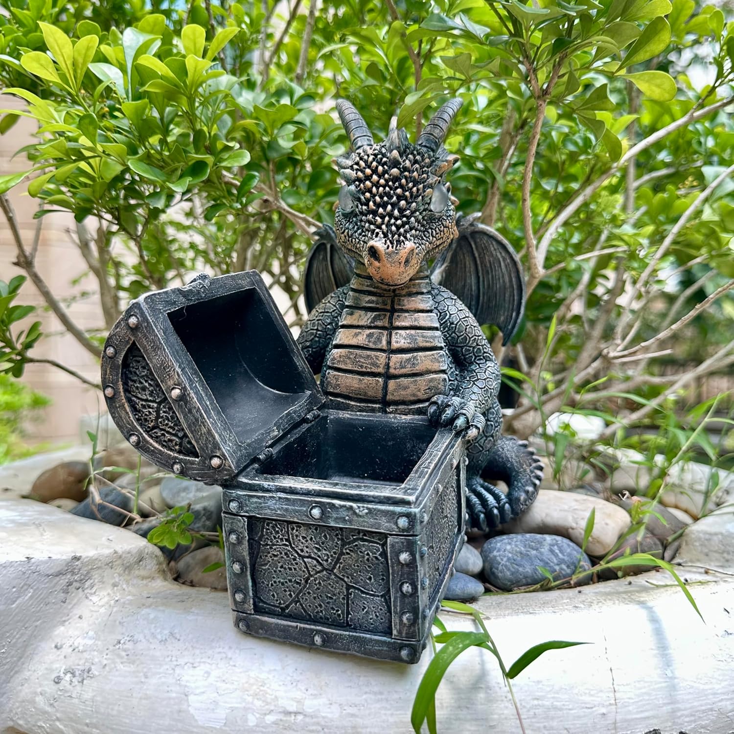 Garden Dragon Statue Solar Powered Outdoor Figurine Light Decor Cute and Hold Glowing Treasure Chest Resin Sculpture Home Decoration for Porch Patio Lawn Farm Yard Housewarming Ornament Gift - Image 6
