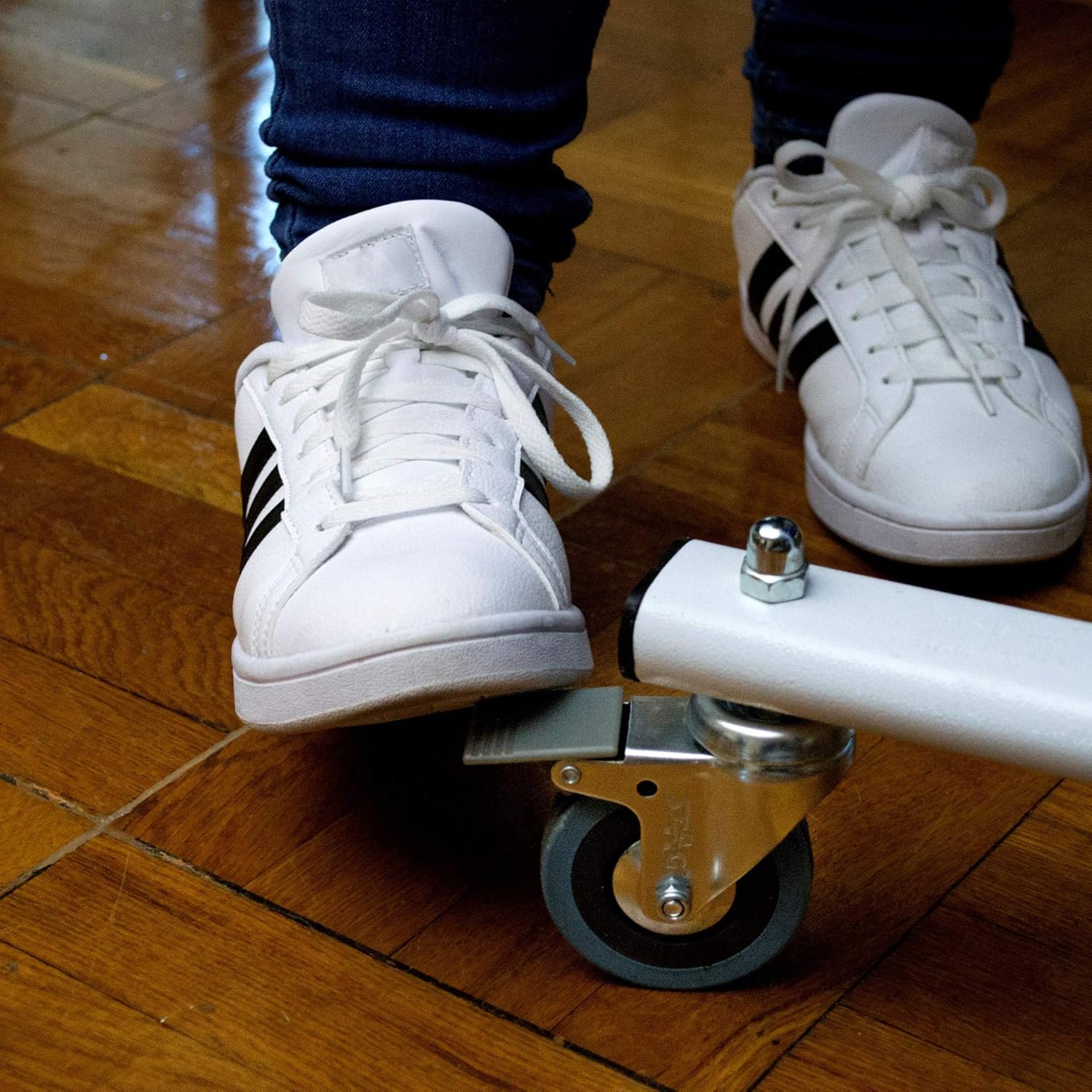 Butterfly Easifold 19 Ping Pong Table - Ping Pong Table Regulation Size with Easy Net Set - 10 Minute Quick Assembly - Folding with Wheels for Easy Storage : Sports & Outdoors