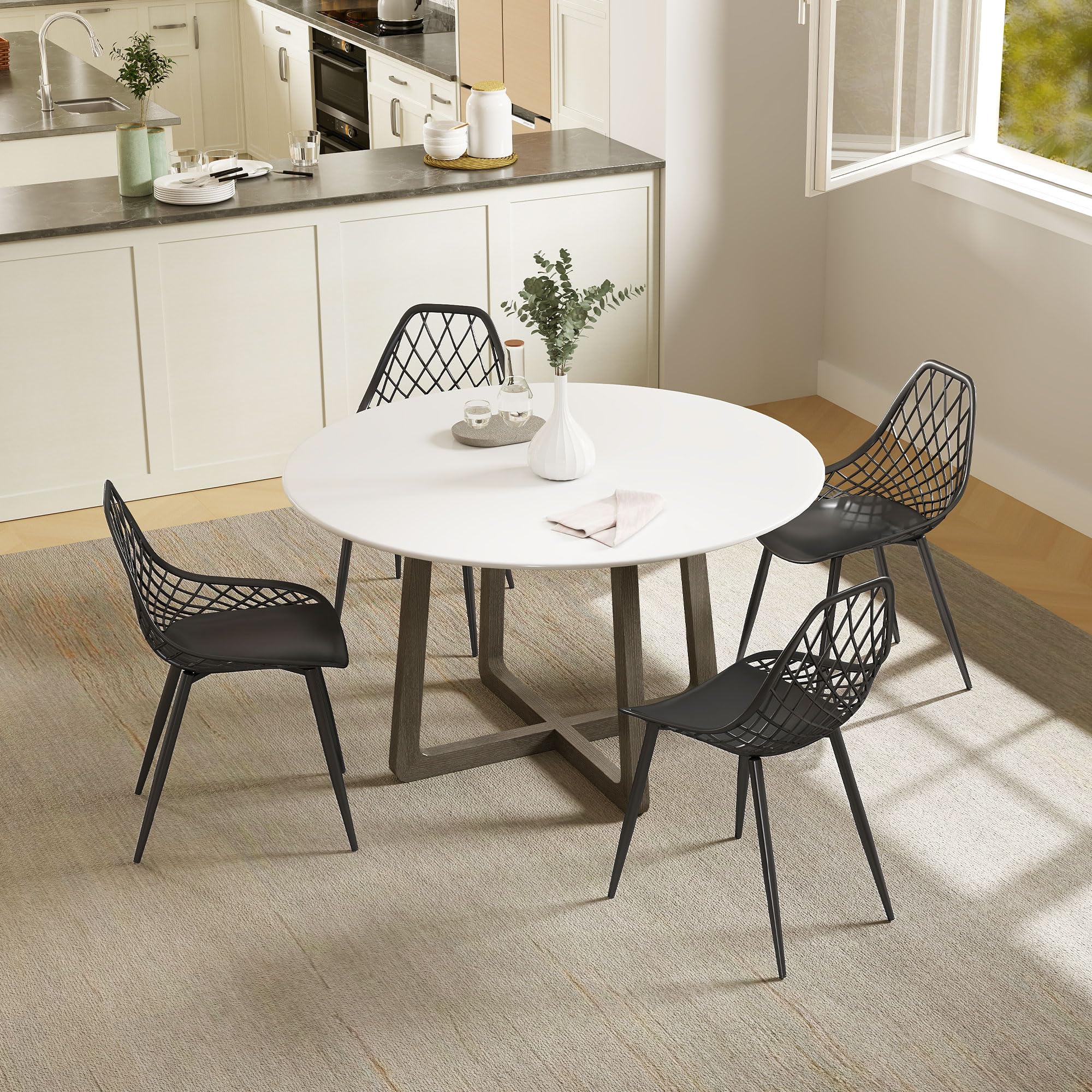 HOMCOM Set di 4 Sedie Sala da Pranzo con Schienale Curvo e Traforato Nero | Sedie Cucina Moderne, Gambe Metallo, Plastica, Cucina Camera Letto Soggiorno