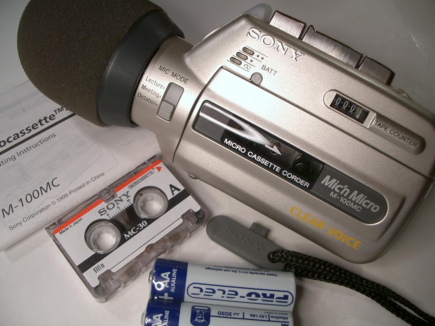 SONM100MC Sony M100MC VoiceActivated Microcassette Recorder w/Clear