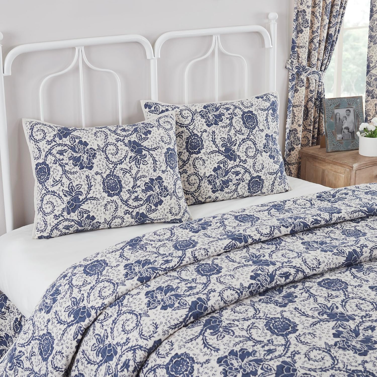 VHC Brands Dorset, Farmhouse Quilted Bed Sham, Standard, Floral, Navy, 21x27