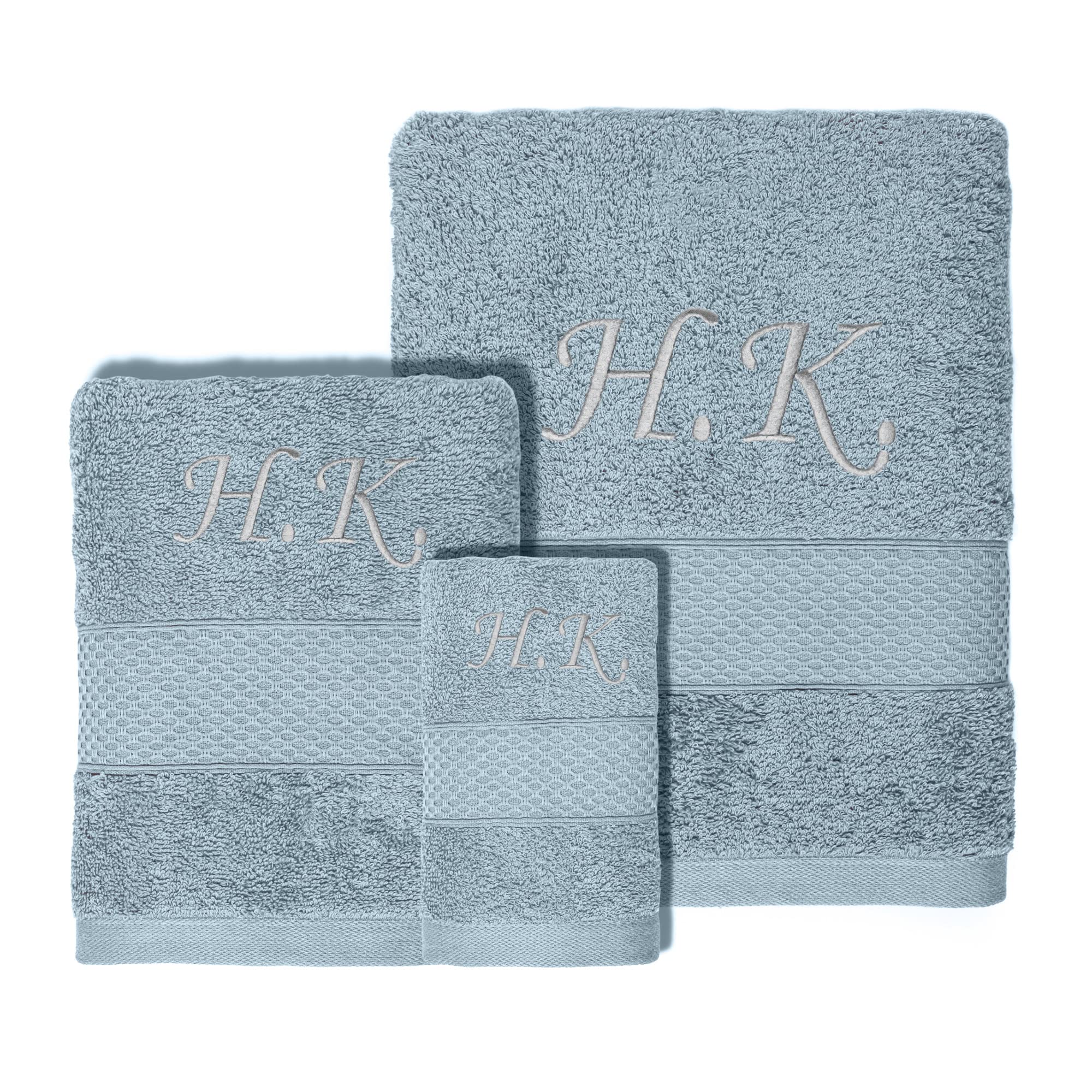 Ensemble Serviettes de Bain personnalisées Brodées - Serviettes de bain avec Nom ou Initiales brodées - Doux et Absorbants. 100% Coton (1 S. Invité + 1 S. de Bain + 1 Drap de Bain, Bleu couvert)