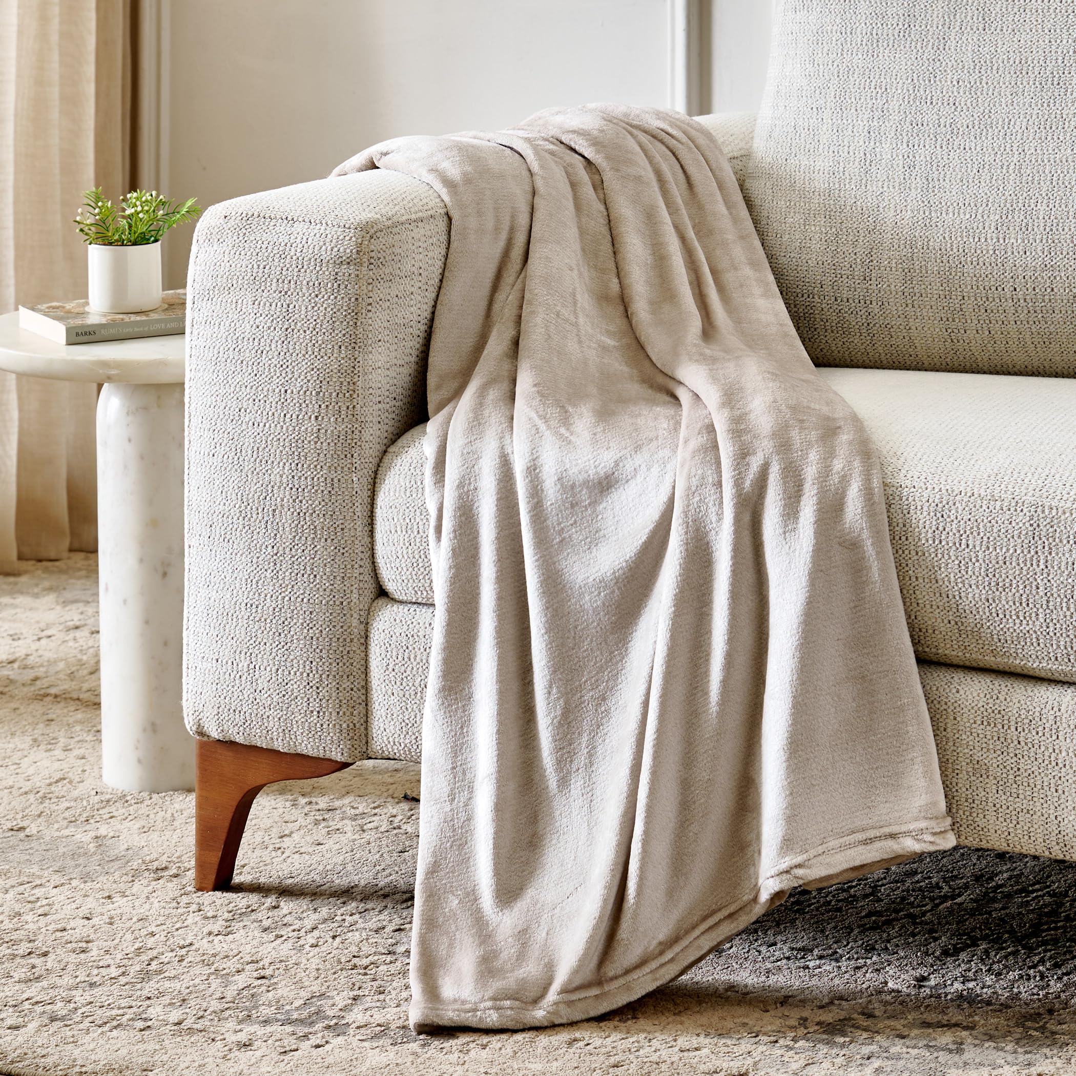 Home Centre Nomad Orbit Monolith Single Blanket-image-29