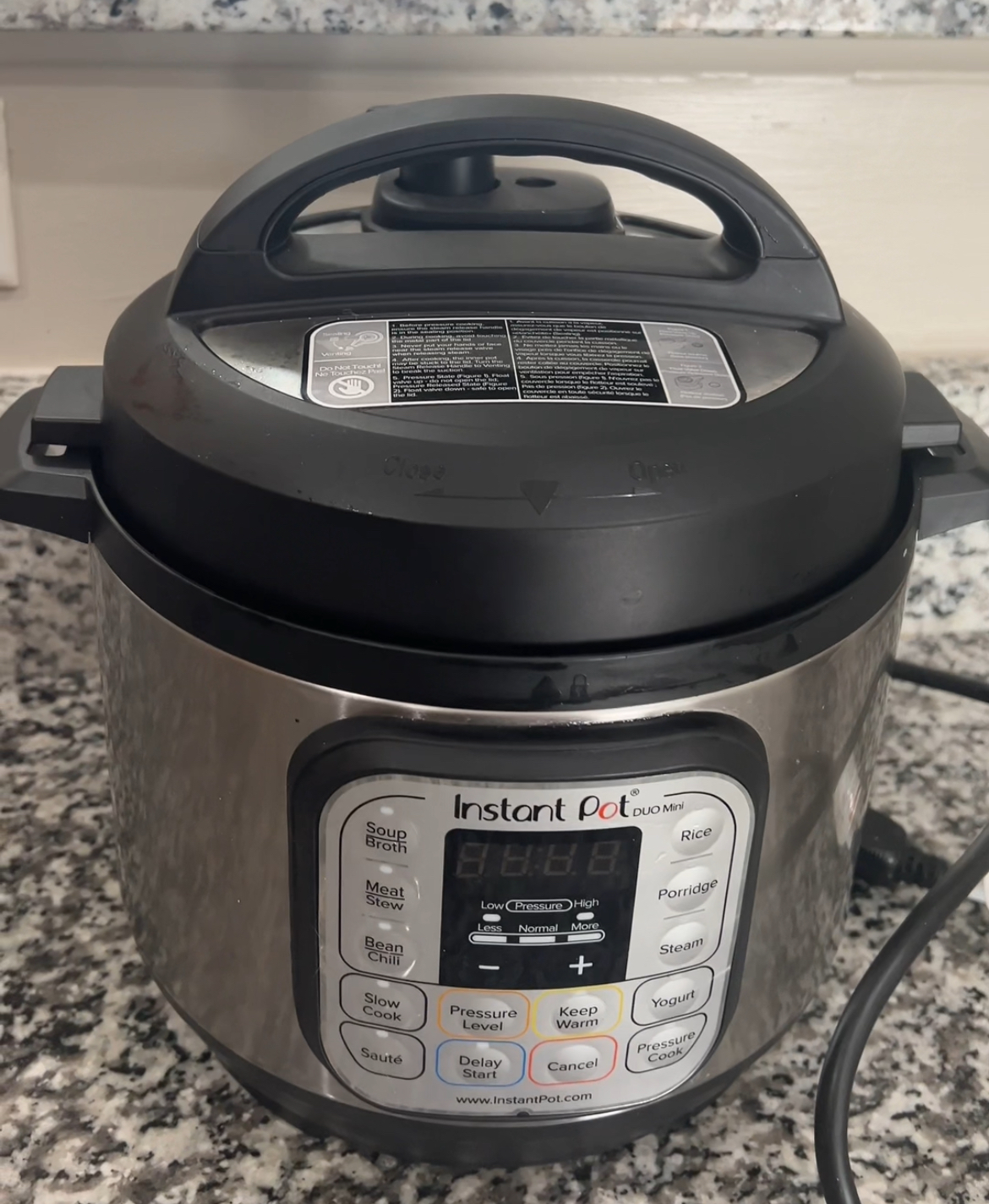 【取引中】【未使用未開封】Instant Pot DUO MINI Amazon.com: Instant Pot Duo Mini 7-in-1 Electric Pressure Cooker