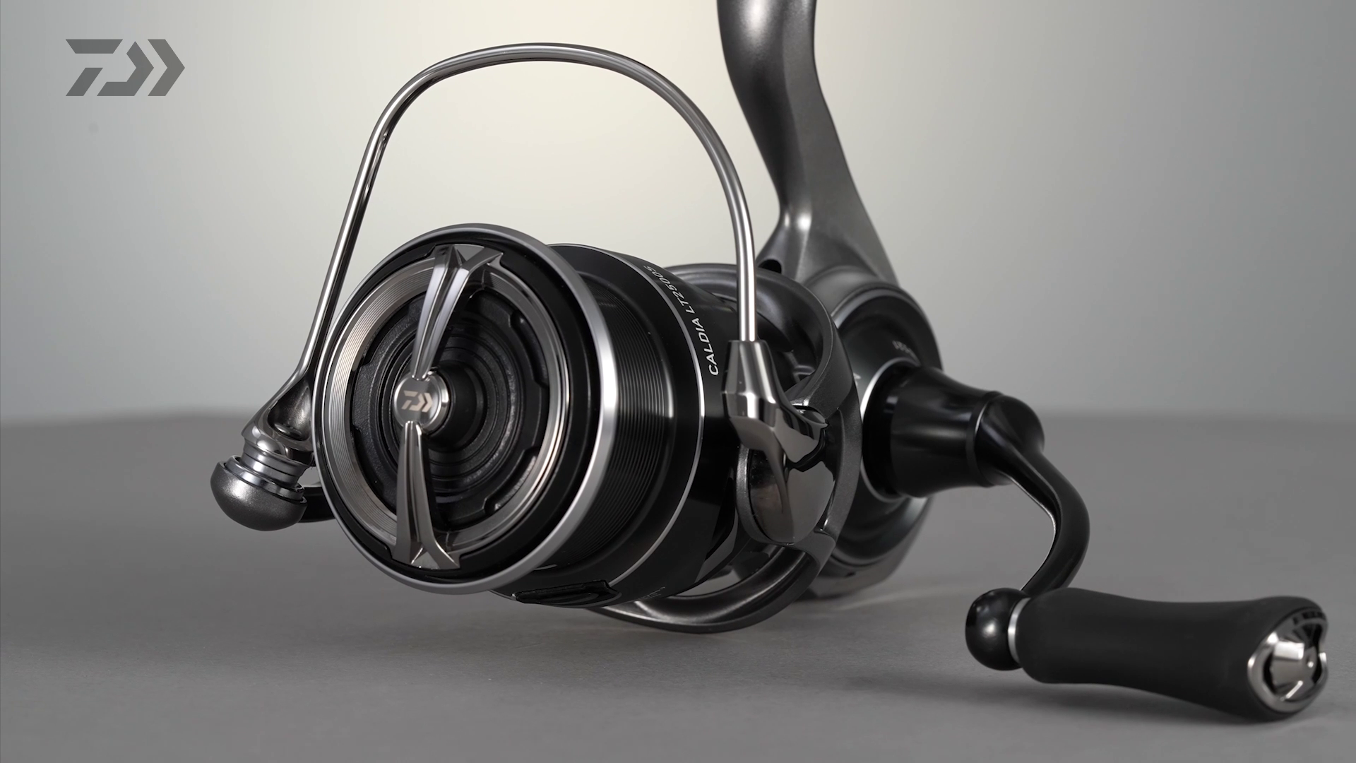 Amazon.co.jp: Daiwa FC LT1000S Spinning Reel 25CALDIA : Sports