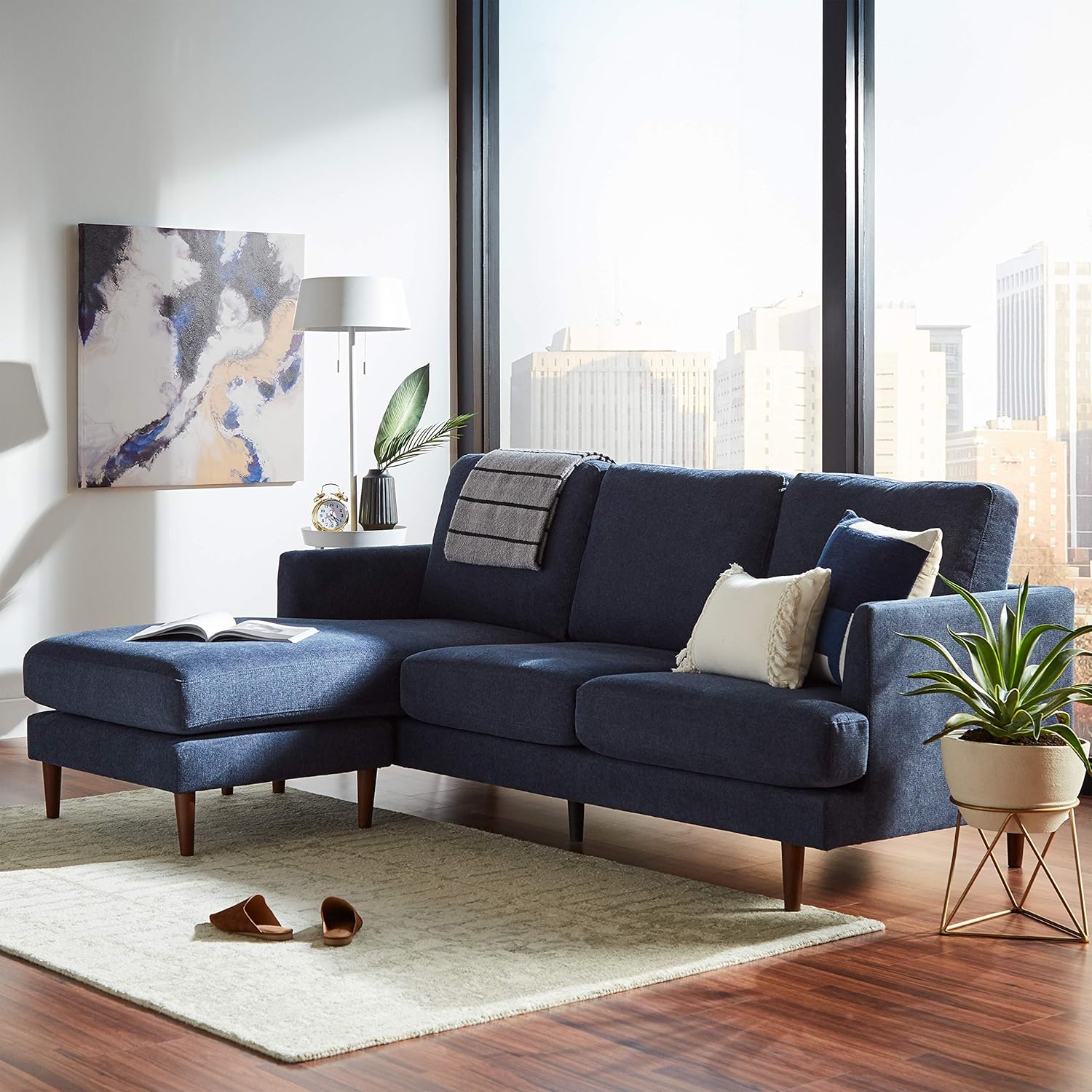 Crеаtіvе Prоduсt Amazon Brand – Rivet Modern Striped Fringe Throw Blanket - 80 x 60 Inch, Black and Grey