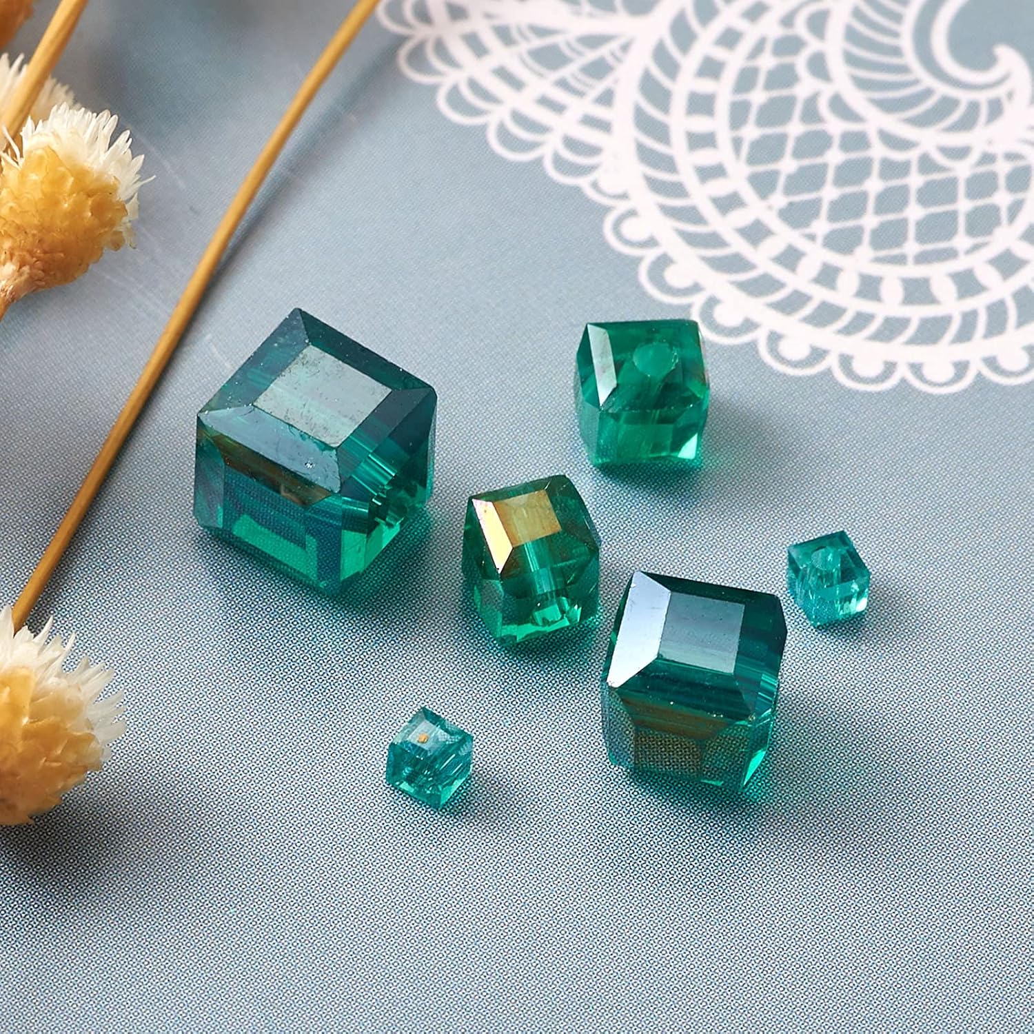 Fashewelry 672Pcs Faceted Cube Electroplate Glass Beads 4 Sizes Geometry Glass Loose Spacer Beads for DIY Earring Necklace Bracelet Jewelry Craft Making 2mm 4mm 6mm 8mm, Teal