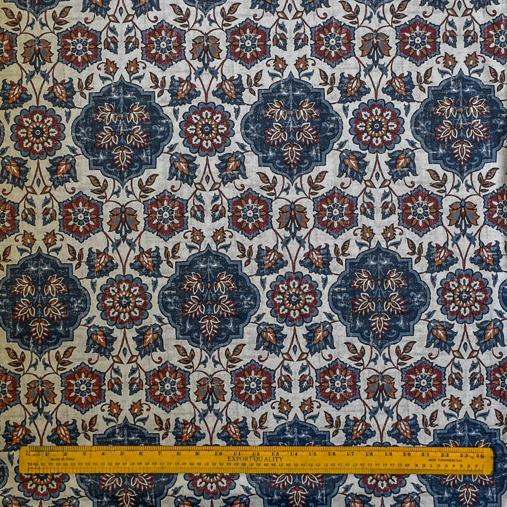 Fabric Mart Bezpośrednio Niebieski, brązowy i ecru Drukowany aksamit Tkanina Na metry, 6 metrów ciągłych 137 cm szerokość Geometryczny Niebieski Hurtowy Aksamit Tapicerka Tkanina Do Zasłony
