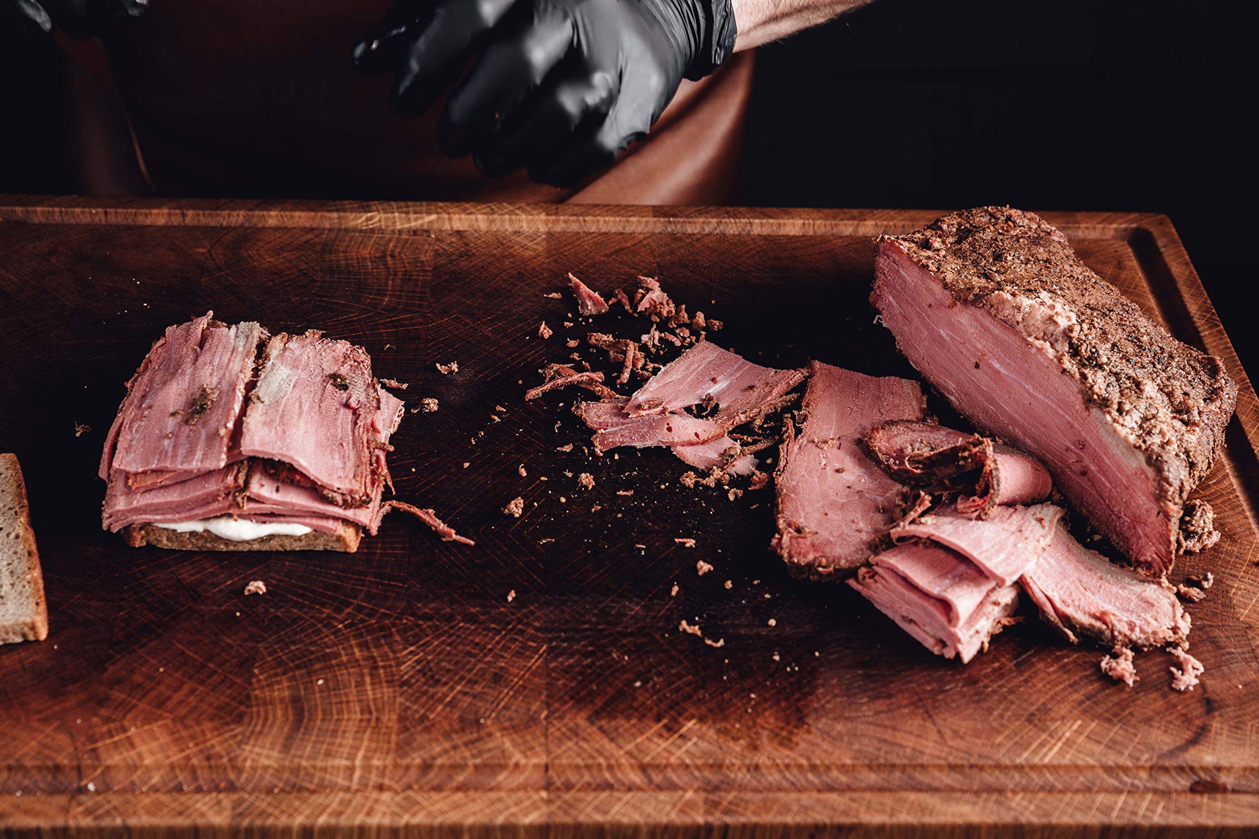 Pastrami | am Stück | 1000g | 2 Stück | New York Streetfood Trend | Handwerklich hergestellt von METZGEREI DER LUDWIG