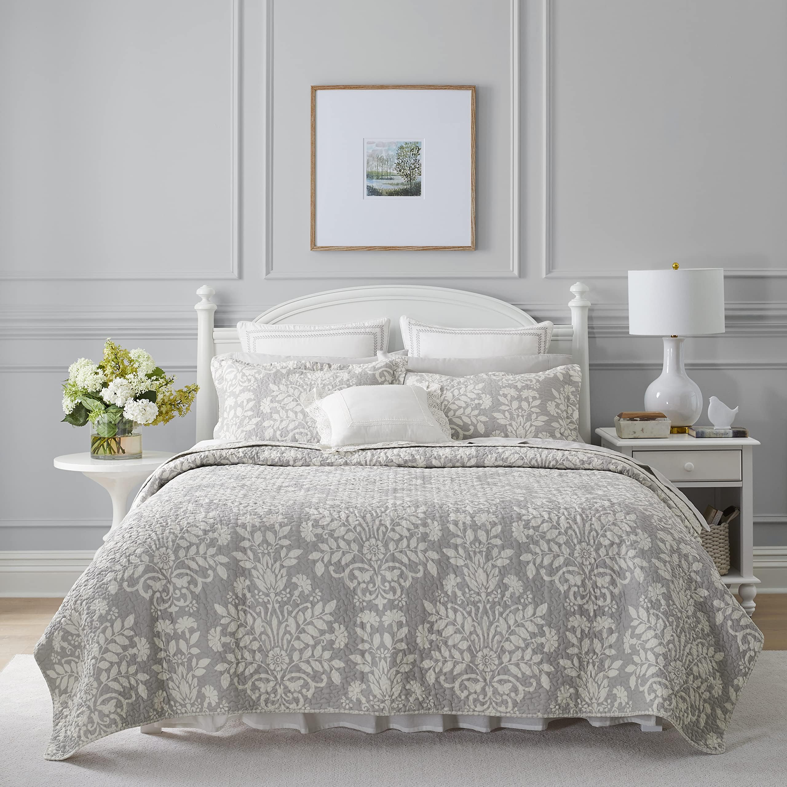 Rowland Collection Quilt Set-100% Cotton, Reversible, All Season Bedding with Matching Sham(s), Pre-Washed for Added Comfort, Queen, Gray